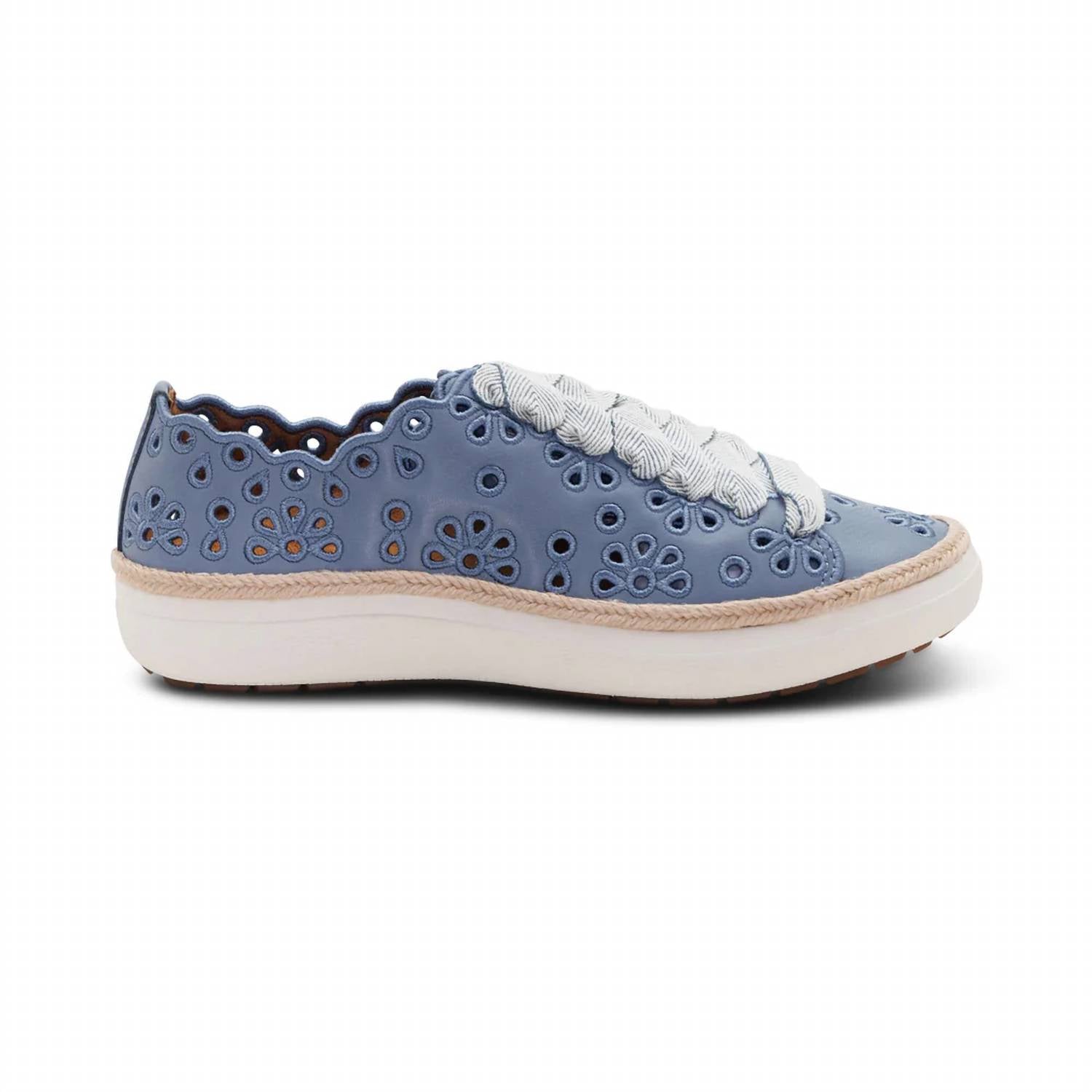 Aetrex - Women's Charlotte Eyelet Lace Up Sneakers