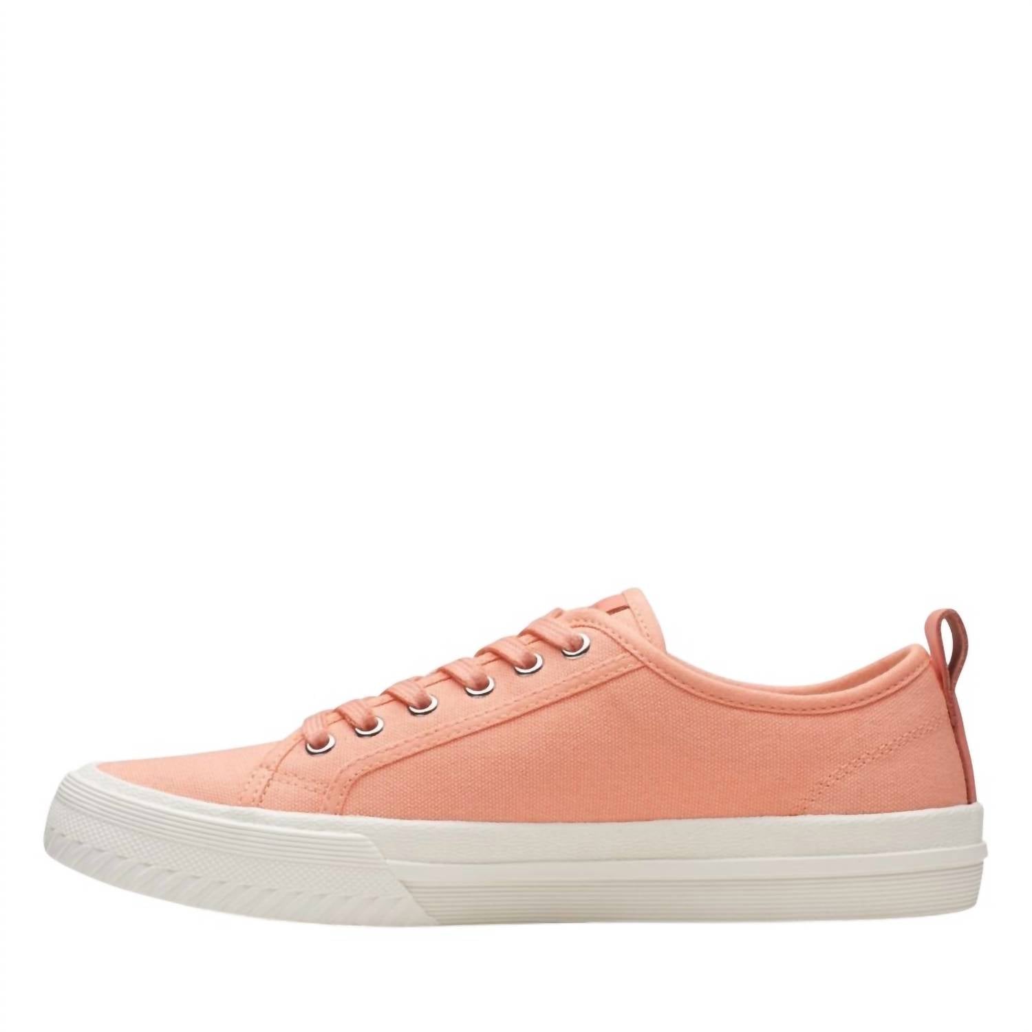 Clarks - Women's Roxby Lace Up Sneakers