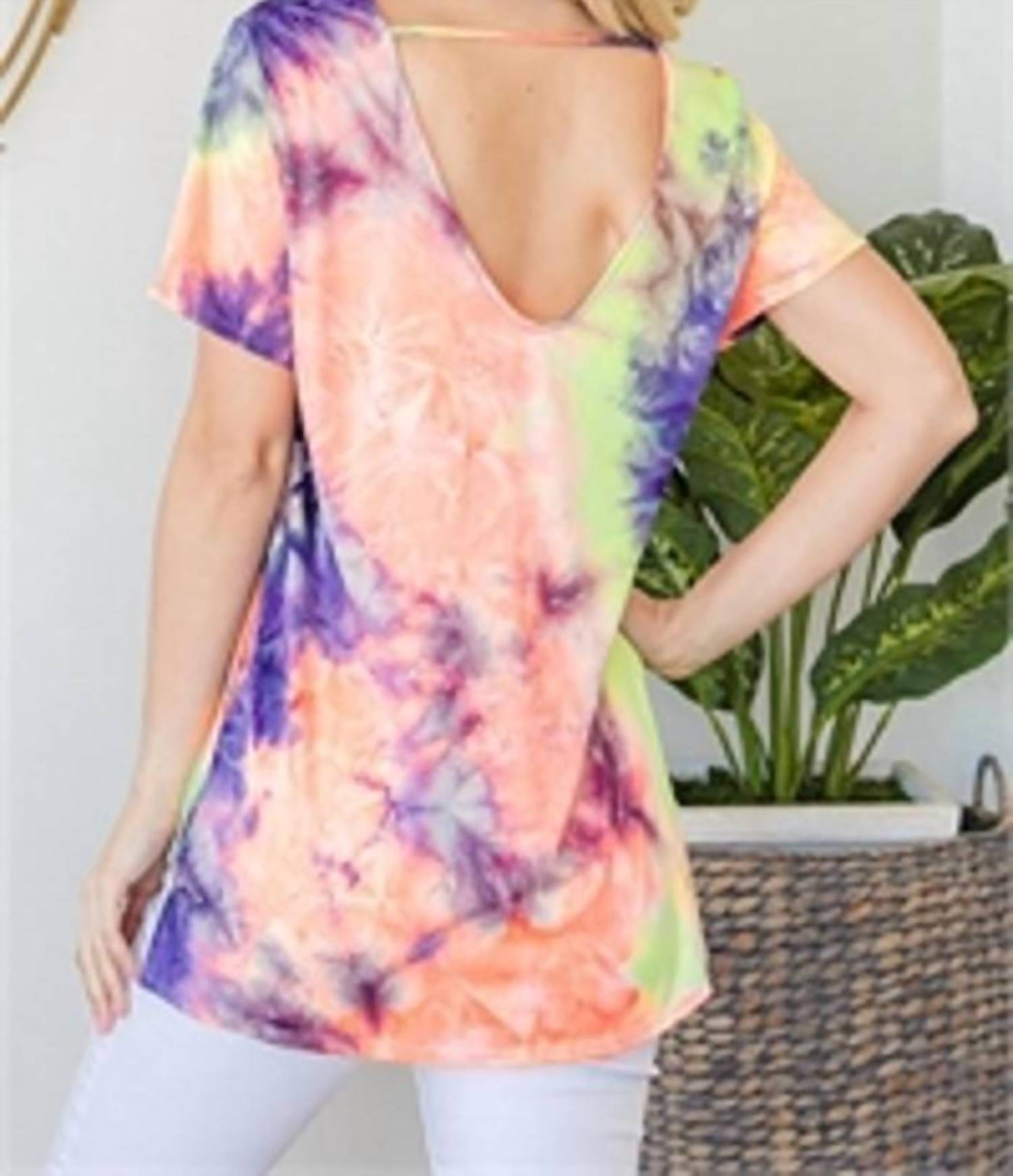 Cy Fashion - Tie Dye Crisscrossed Top