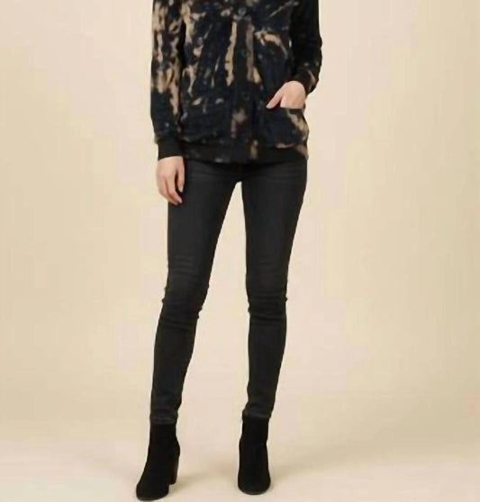 Kathie K - Casual Buttoned Cardigan