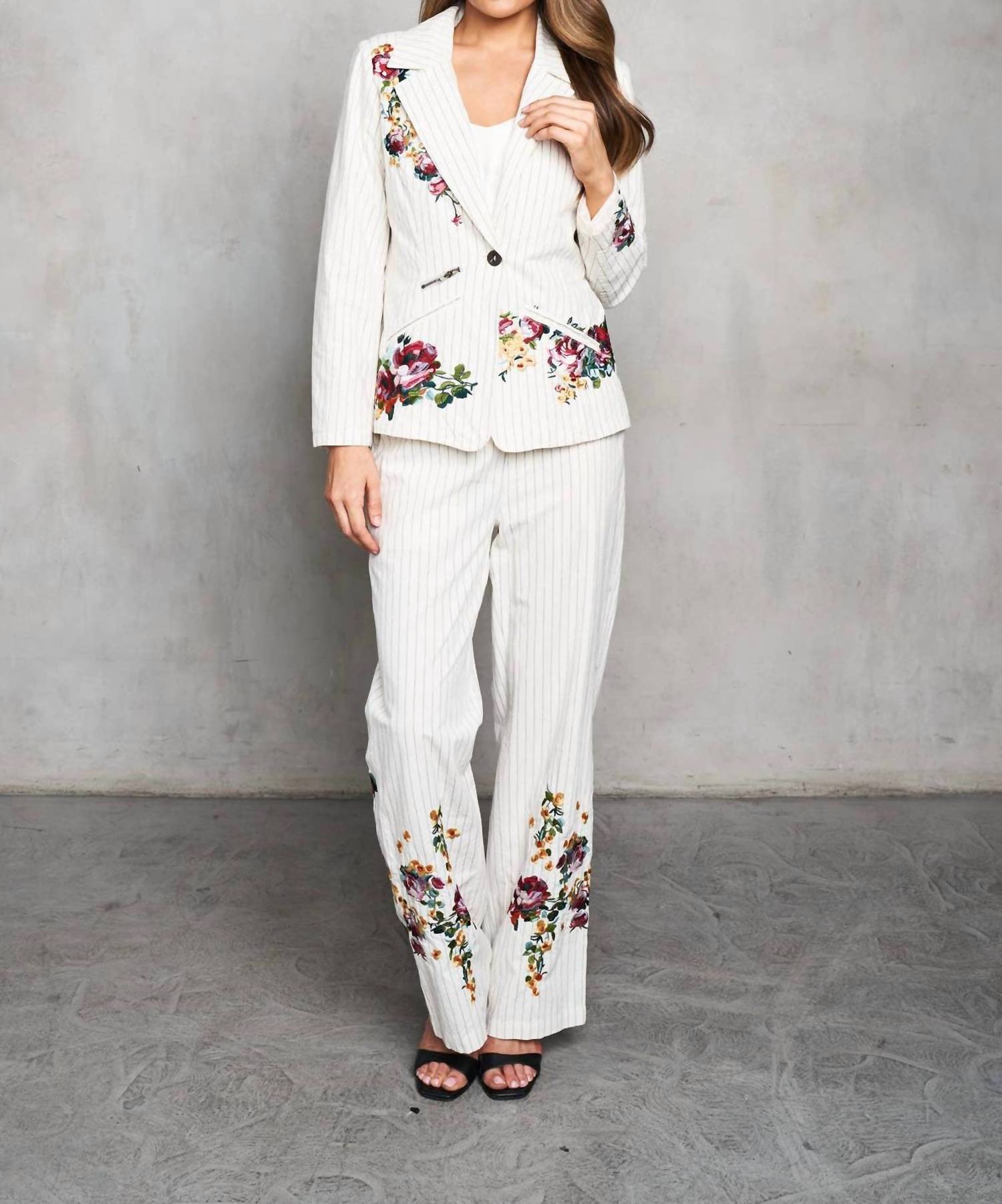 Paparazzi - Woven Yarn Dyed Embroided Pin Stripe Blazer