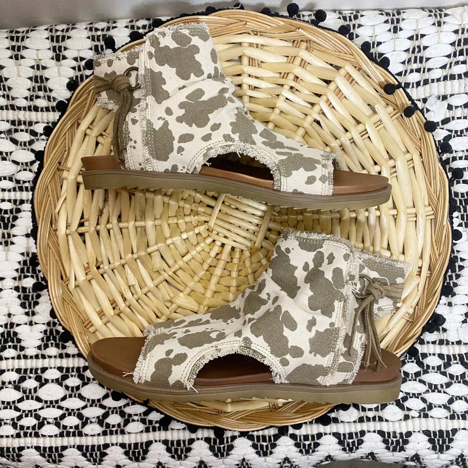 Very G - Women's Libra Cow Western Sandals