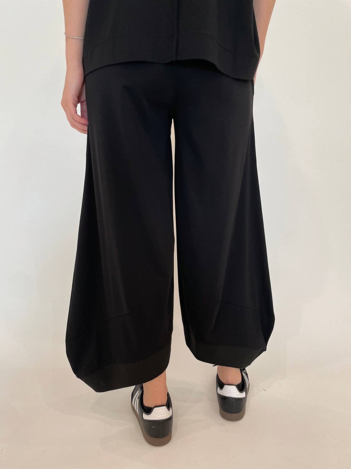 Ozai N Ku - Lana Lantern Wide Leg Pants