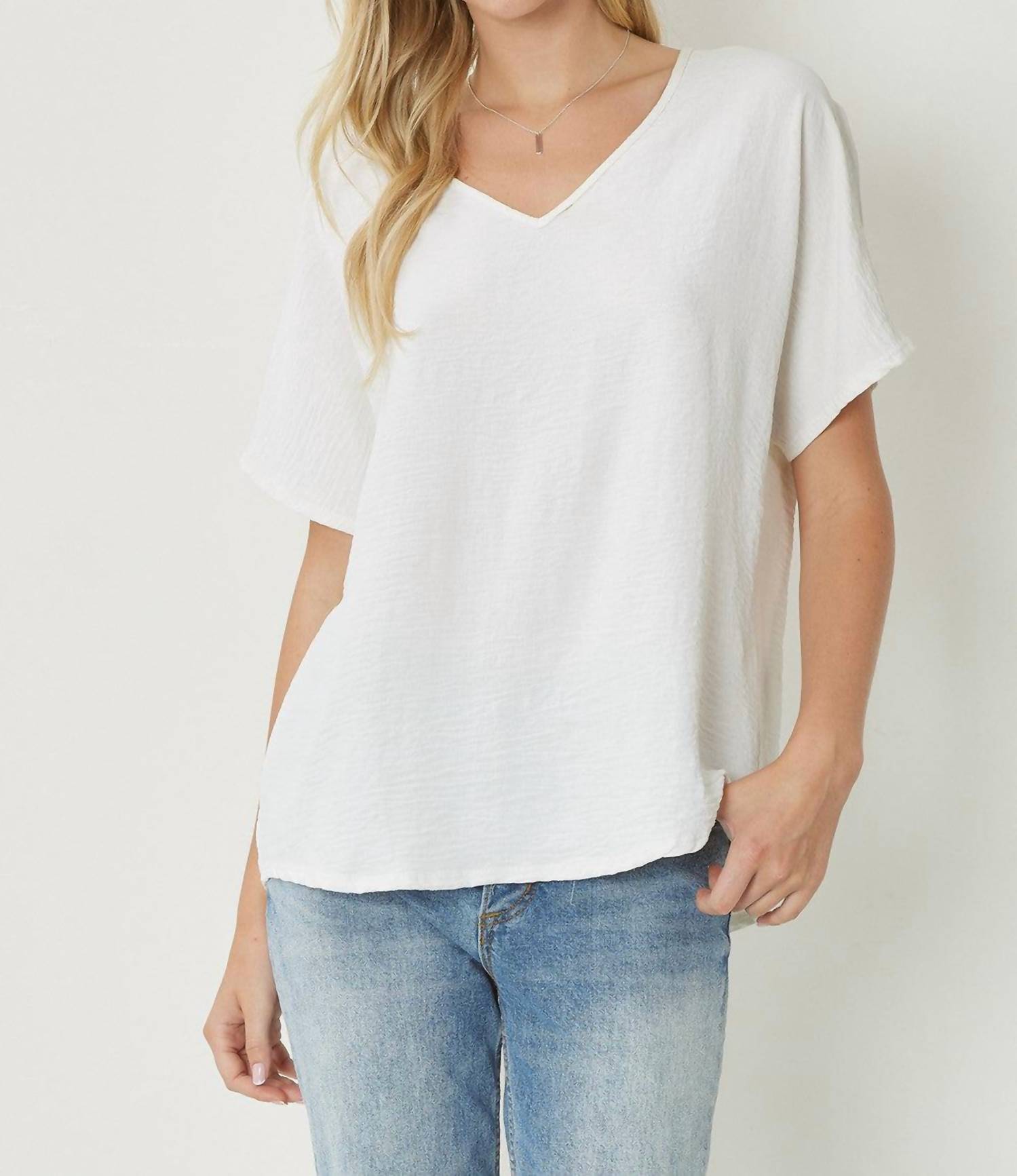 entro Solid V-neck Top in off white - women's blouse