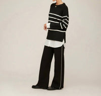 Karen Kane - Contrast Piped Wide Leg Pant