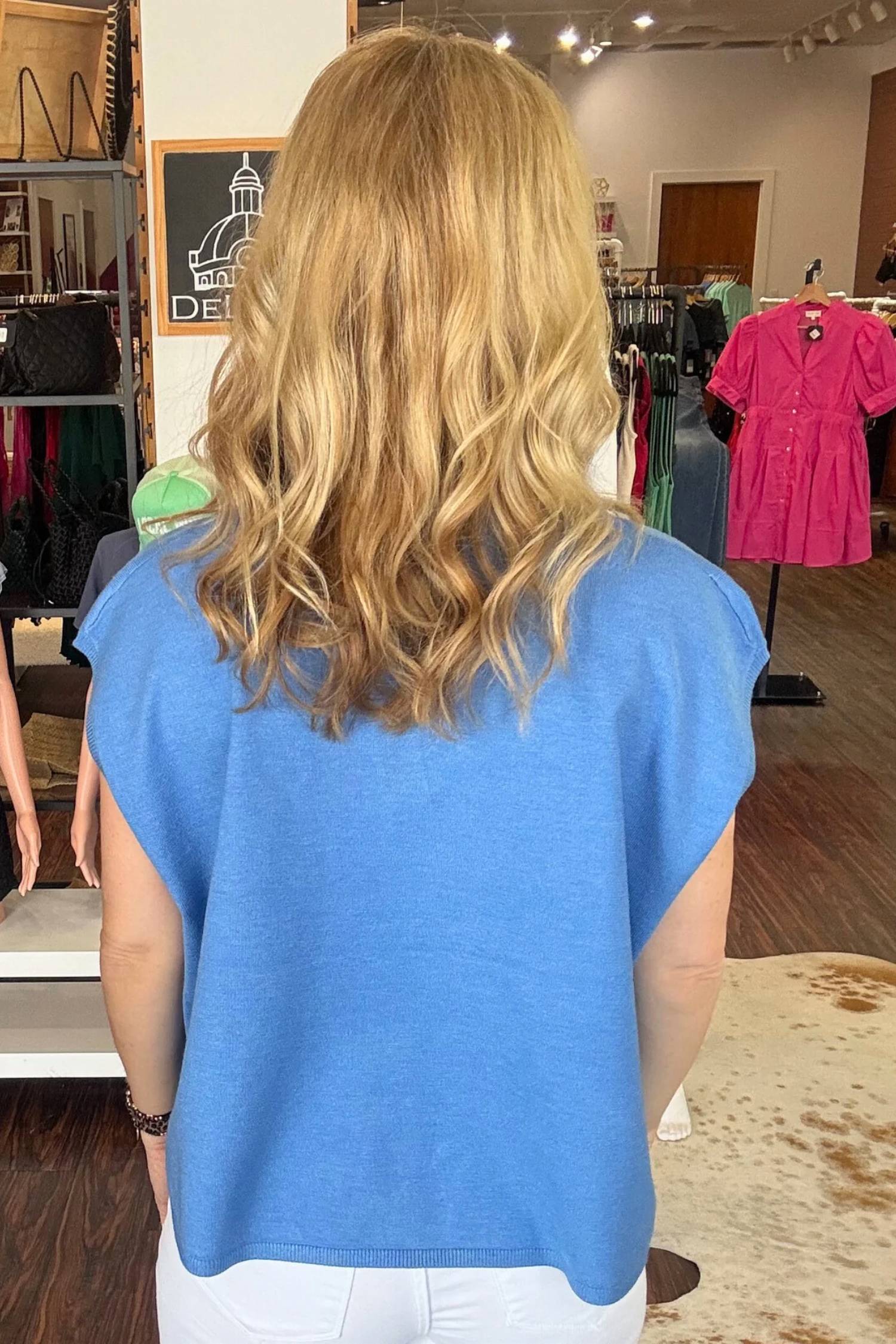 Entro - V-Neck Knit Short Sleeve Top
