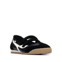 Xti Women's Flat Shoes in black - women's sandal
