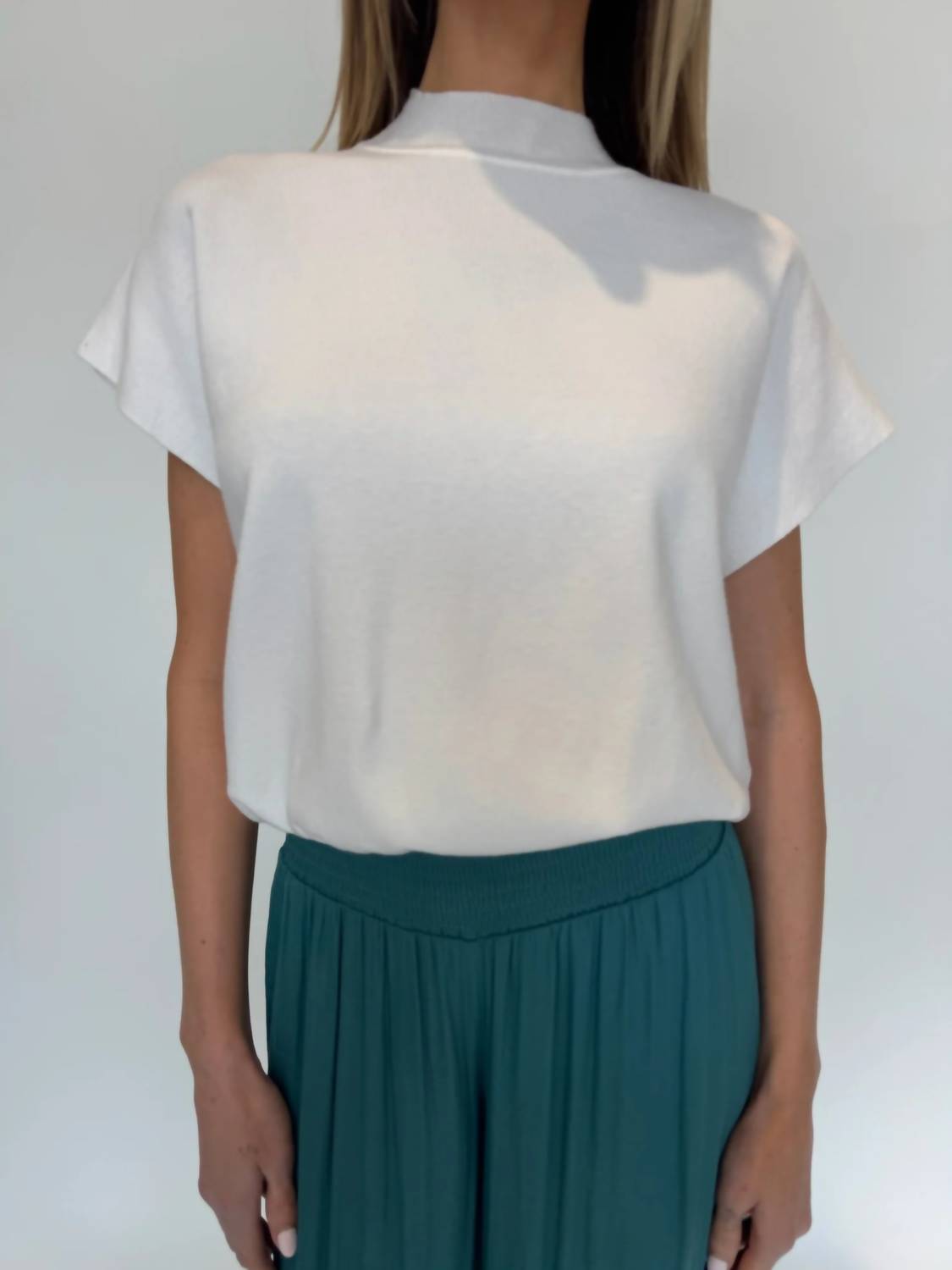 Kld. Signature - Short Sleeve Drop Shoulder Sweater