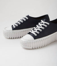 Django & Juliette - Women's Baselo Shoe