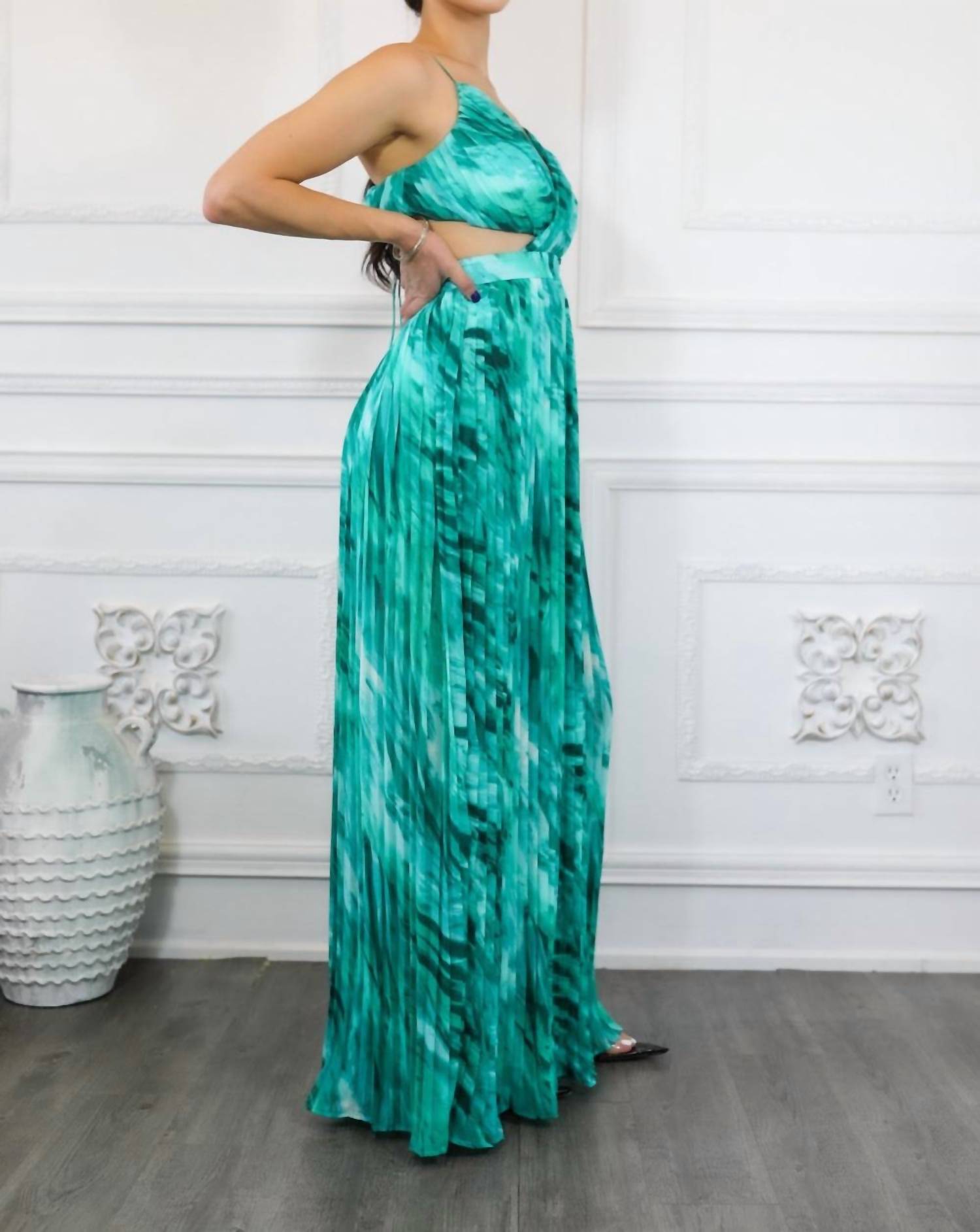Surelymine - Pleated Cut Out Chiffon Maxi Dress