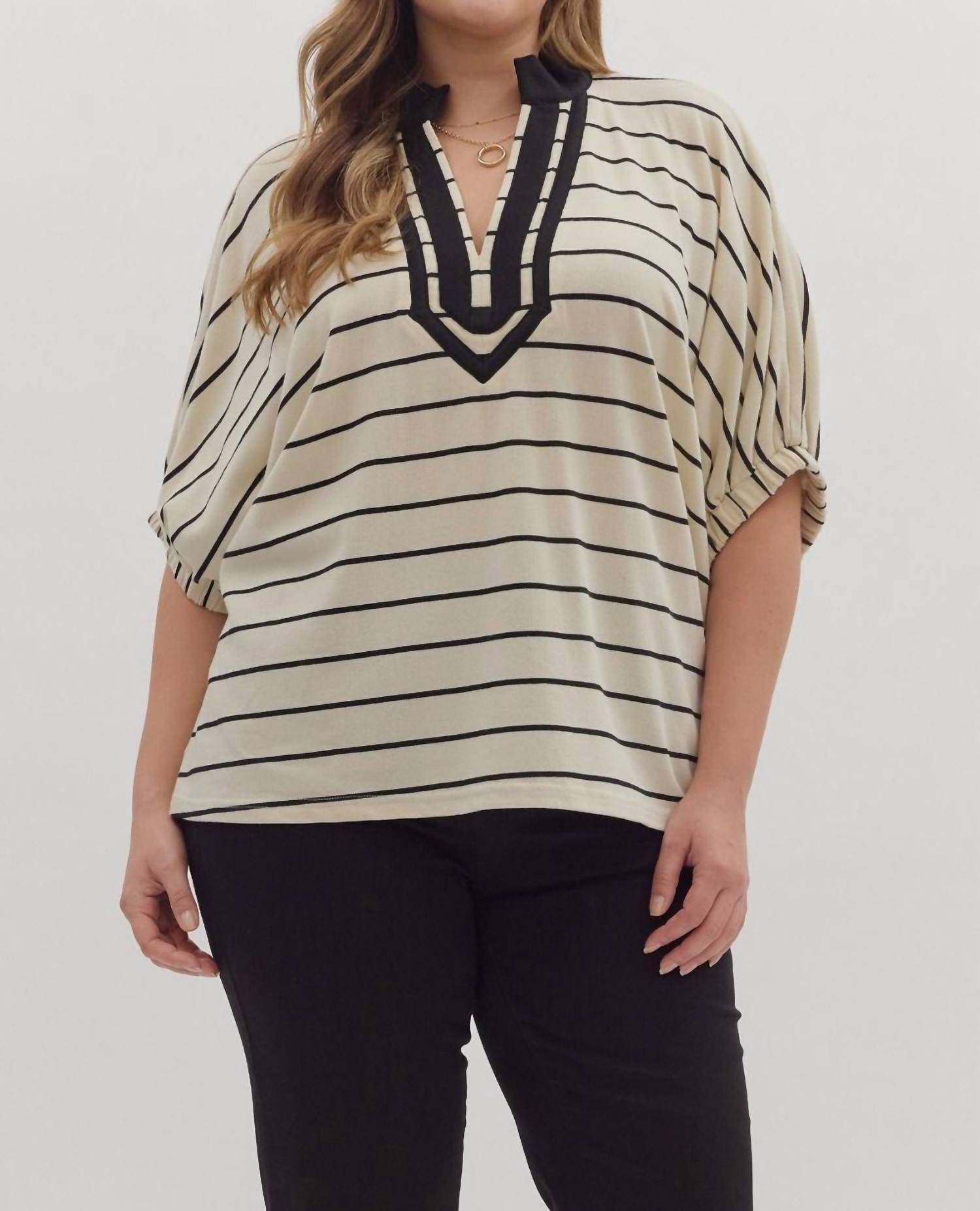 Entro - Curvy Upgraded Staple Top