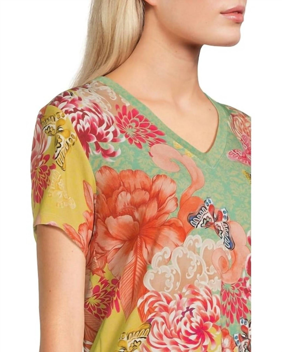 Johnny Was - JANIE FAVORITE SHORT SLEEVE V-NECK TEE