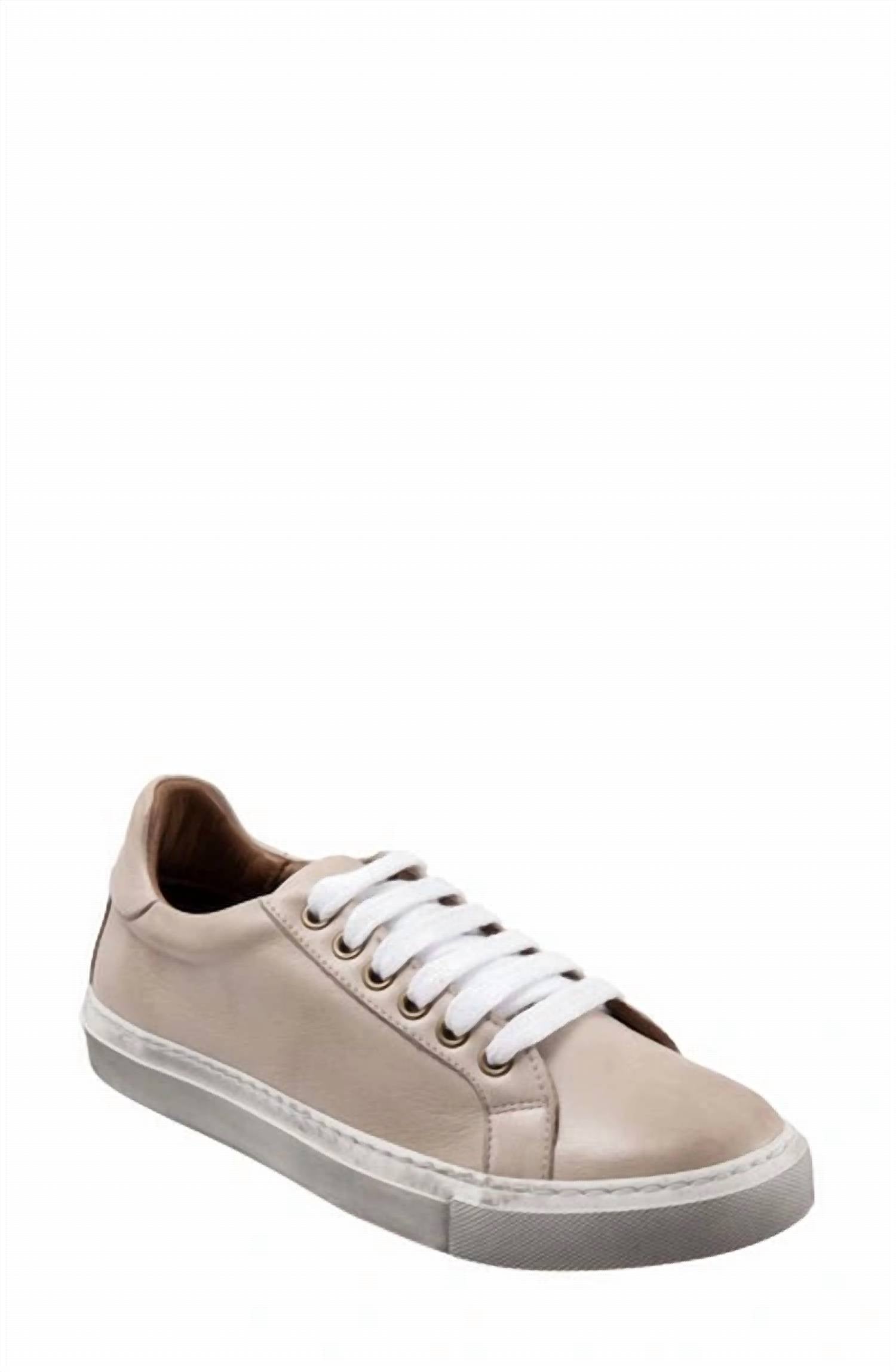 bueno Women's Reece Low-top Sneaker in light grey 1 - women's sneaker