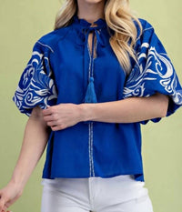 Gigio - Embroidered Puff Sleeve Blouse