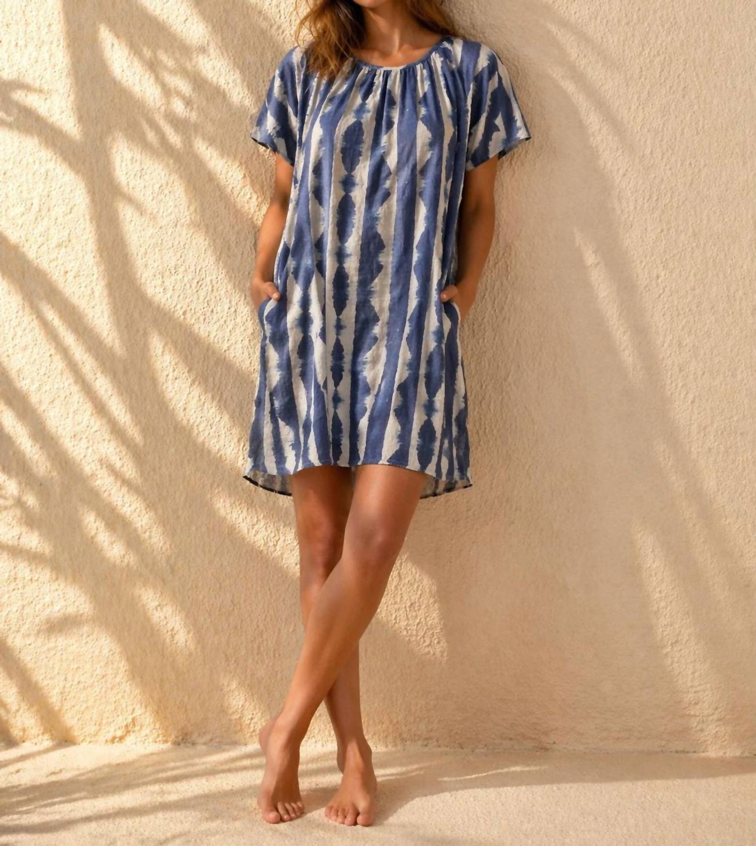 The Korner - Short-sleeve Swing Dress