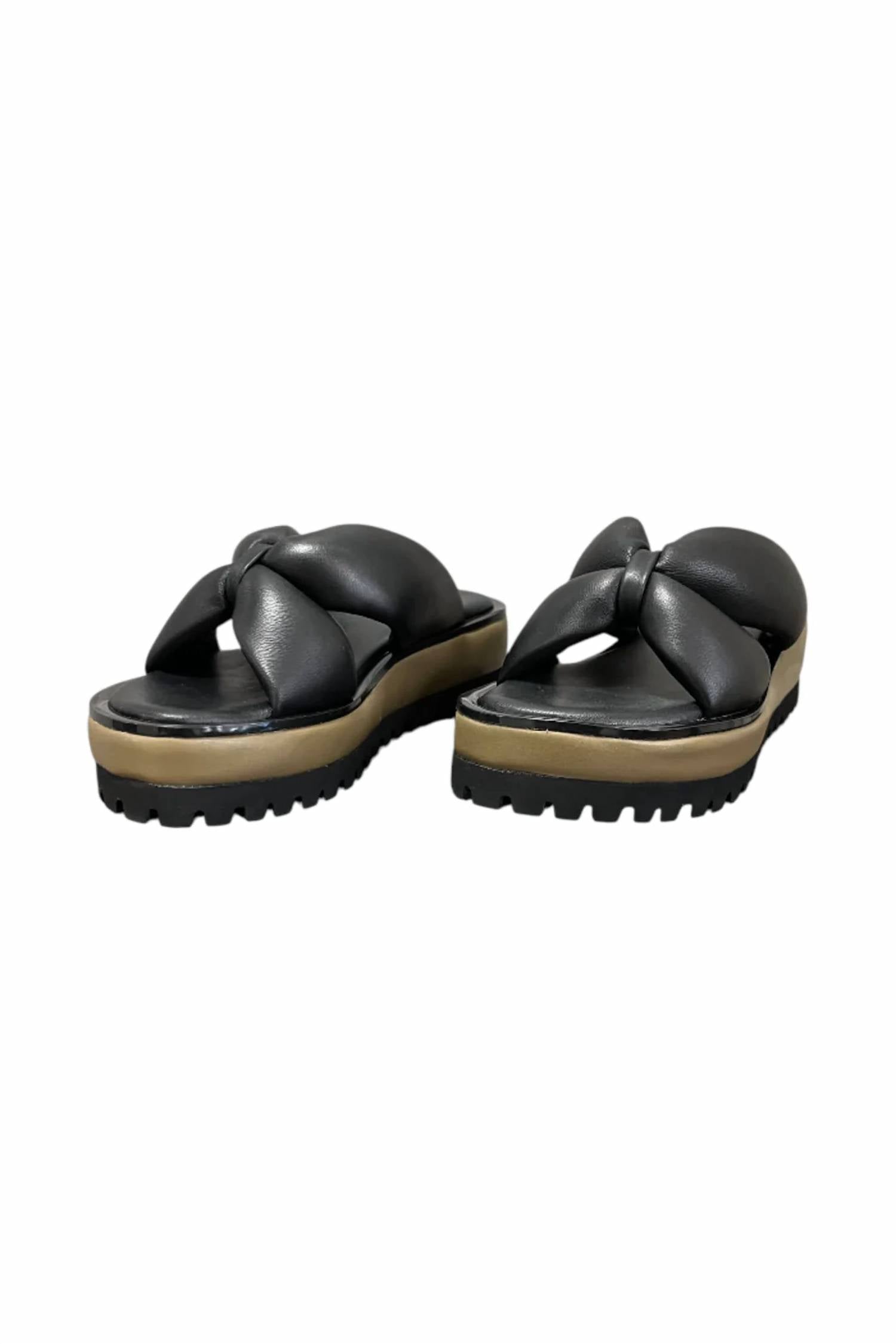 All Black - Women's Geisha Sandal