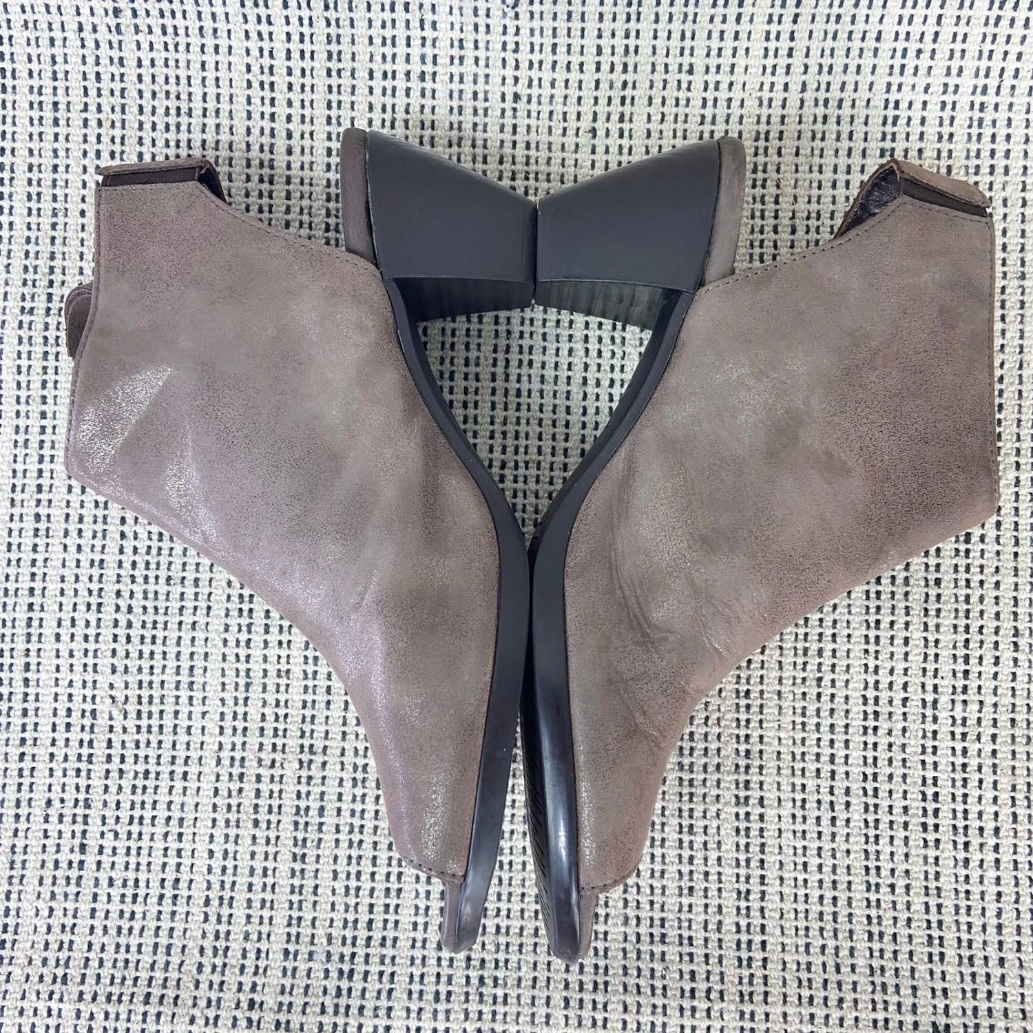 Munro - Women's Nakita Peep Toe Bootie