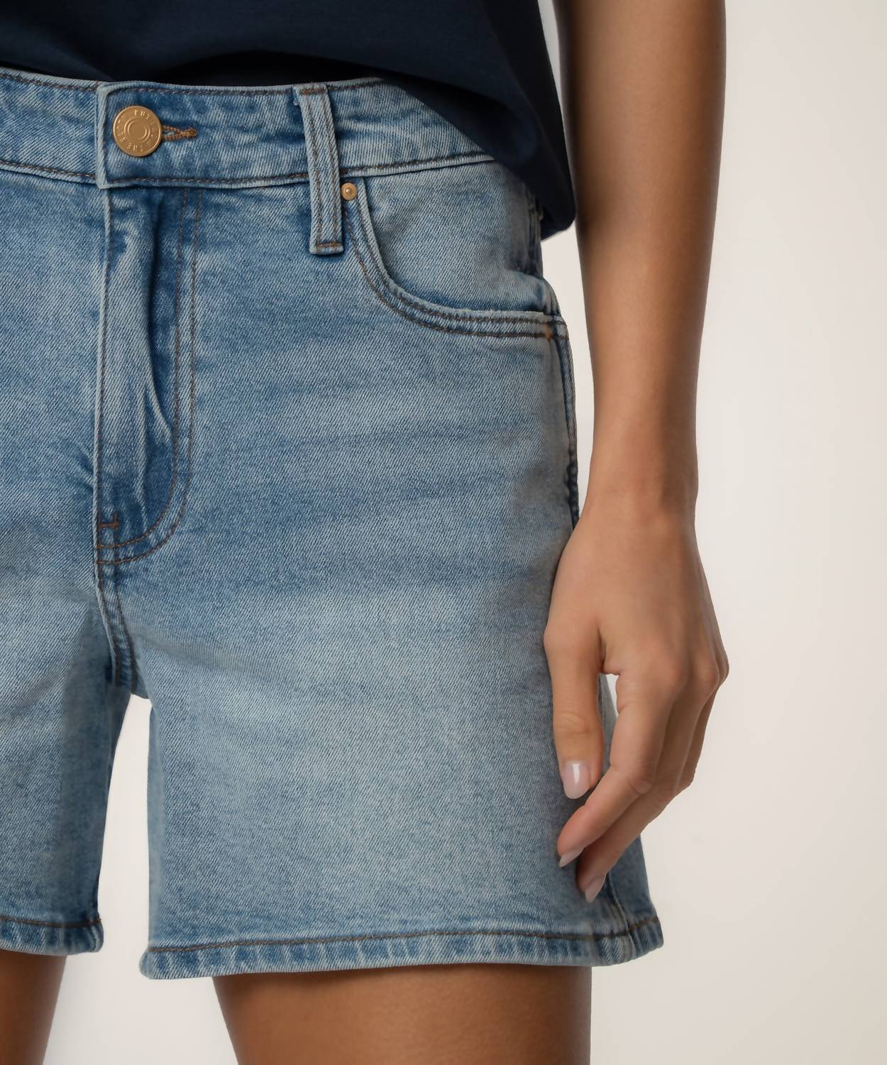 Kut From The Kloth - Jane High Rise Hem Short