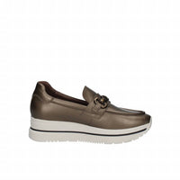 NeroGiardini Women's Bagoya Loafer in brown - women's flats