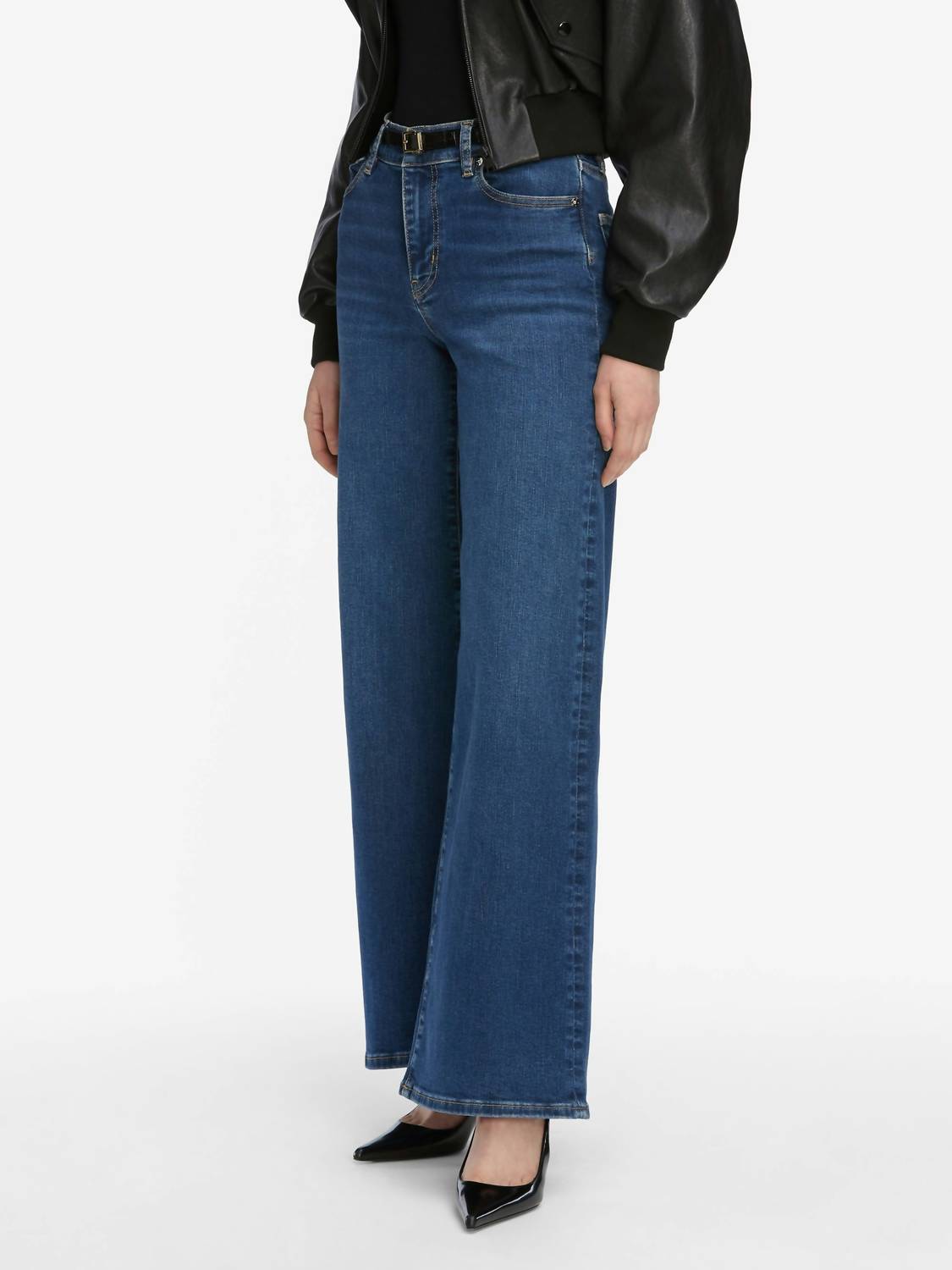 FRAME Low Rise Le Slim Palazzo Jean in femma - women's jeans - detail view