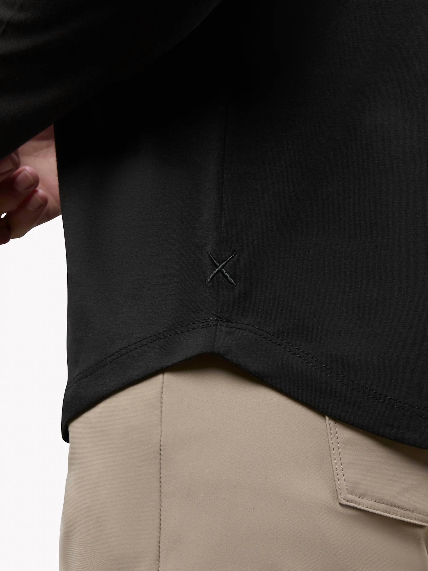 Cuts - Ao Long Sleeve Curve-hem Tee