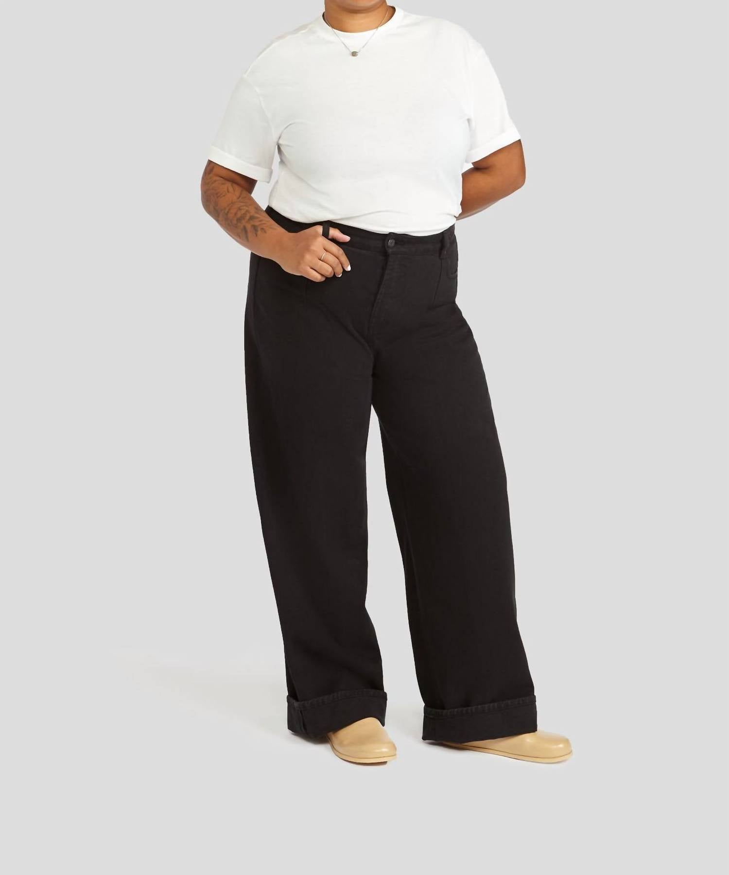 Decade Studio - Noel High Rise Jeans