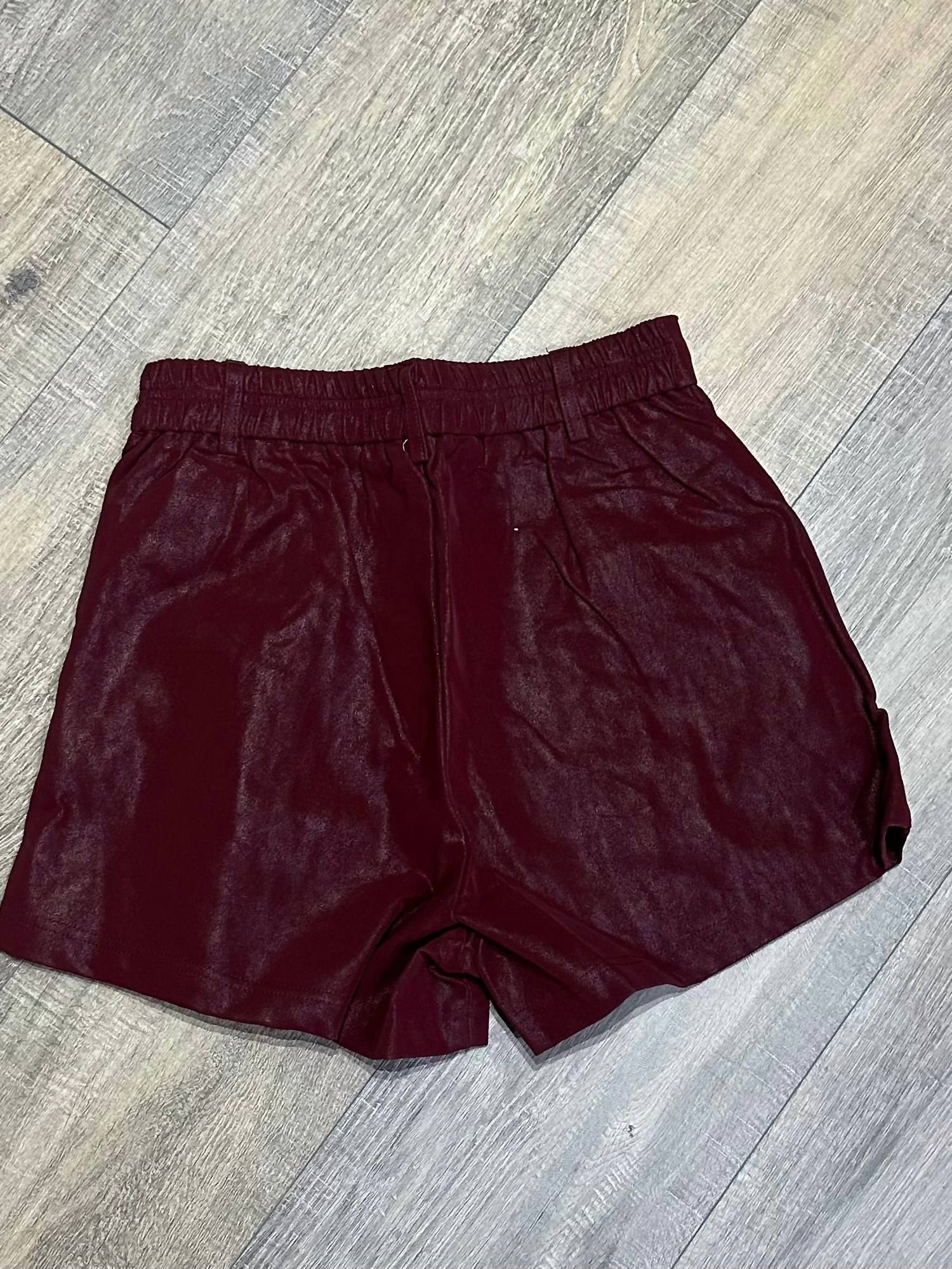 Easel - Women's Textured High-Waisted Shorts