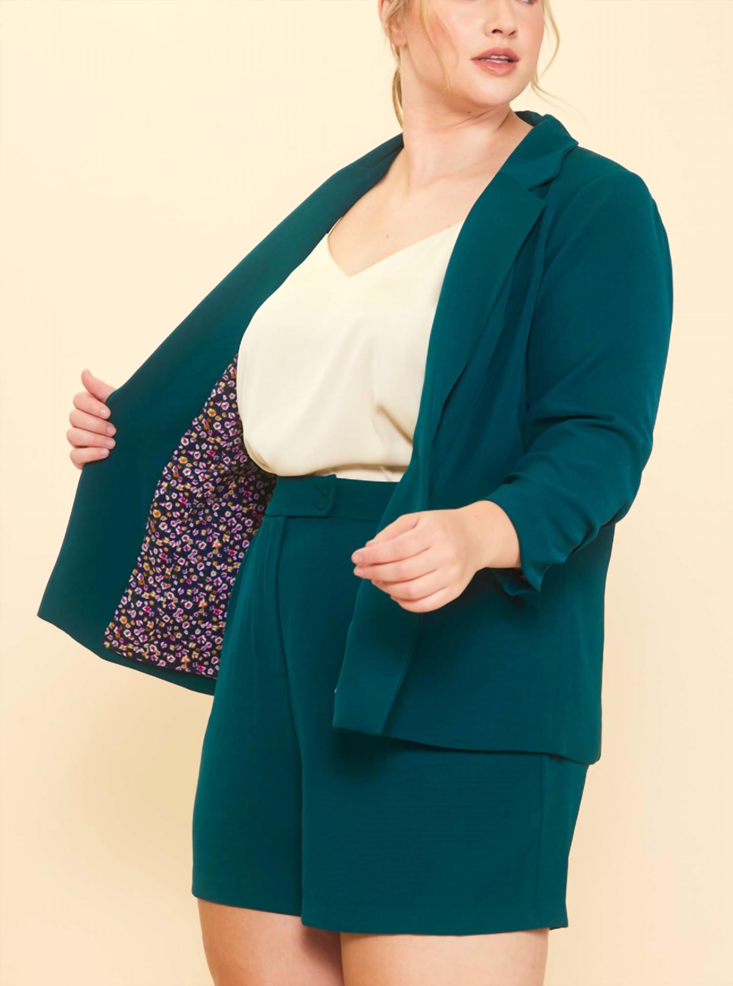 Skies Are Blue - Curvy Welt Pocket Blazer