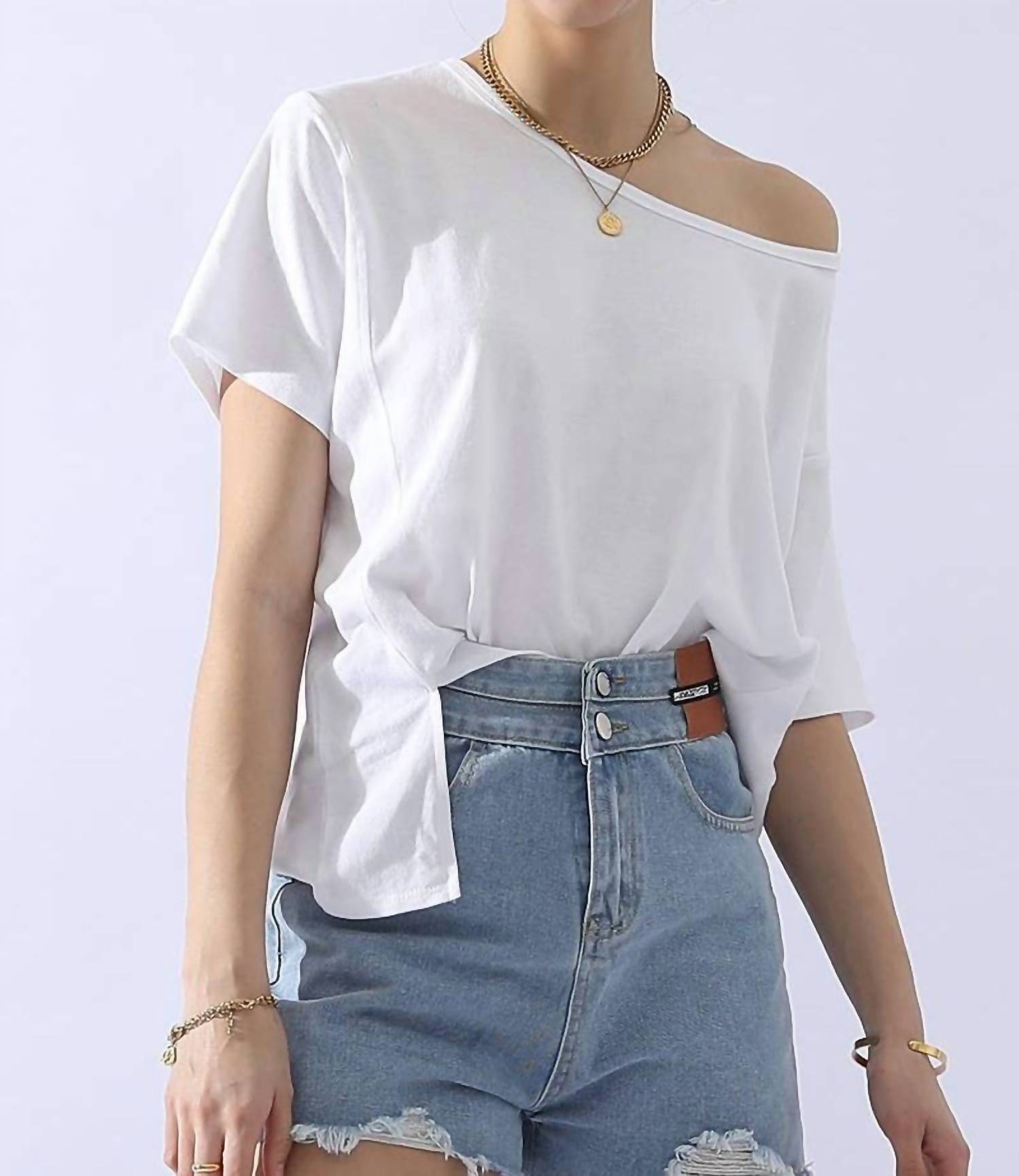 Ninexis - Loose Fit Shirt Top