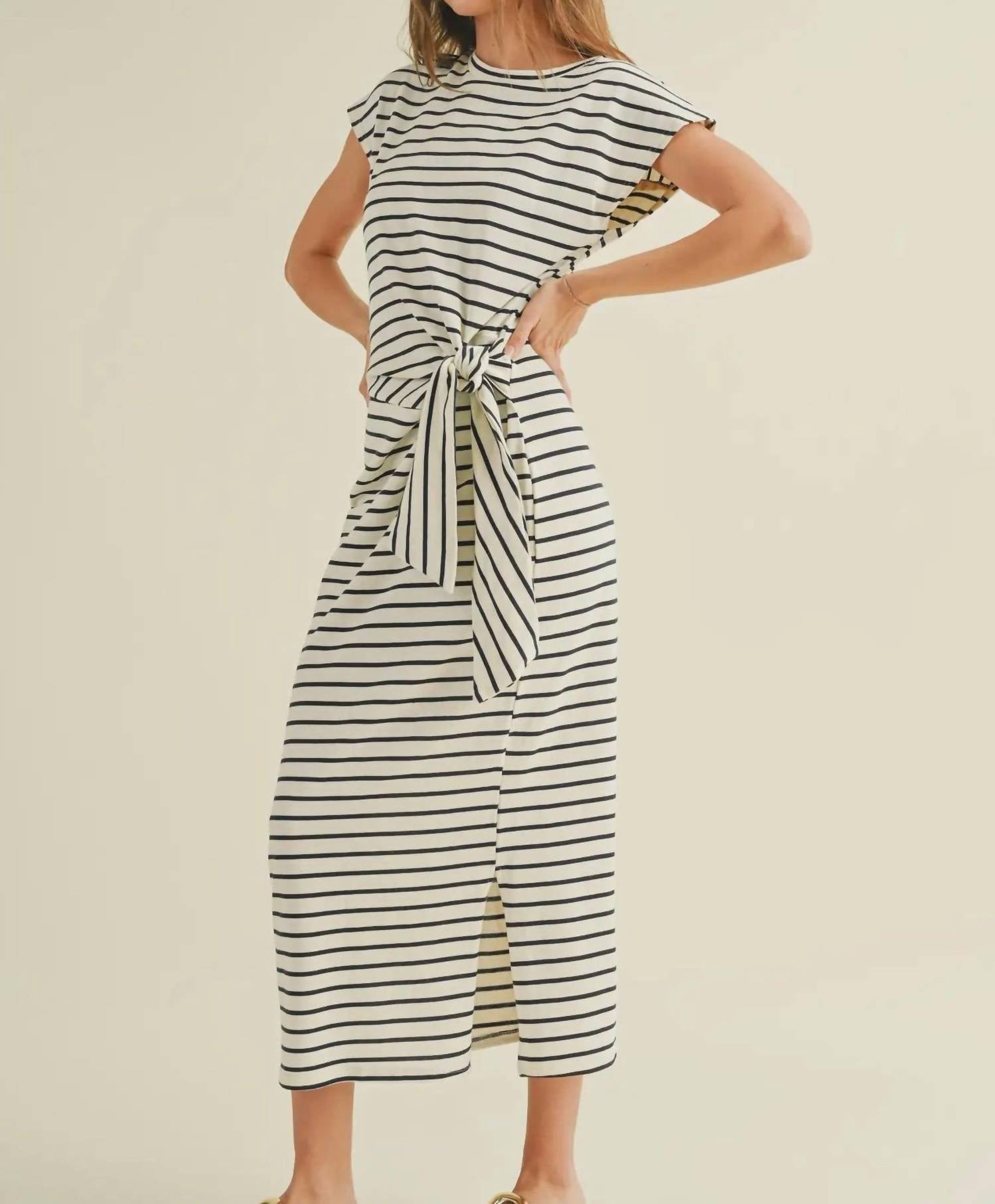 Miou Muse - Muse Stripe Midi Dress