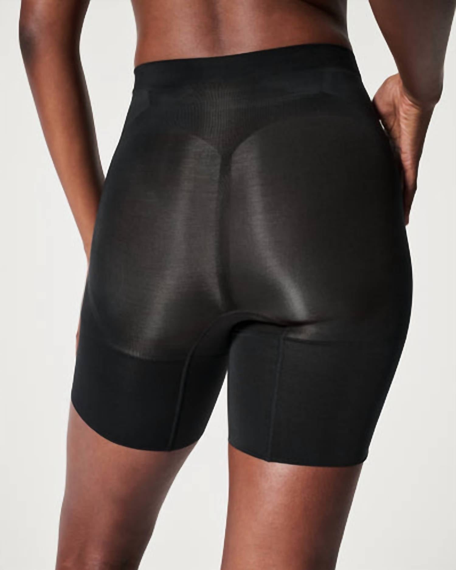 Spanx - Mid-thigh Shorts