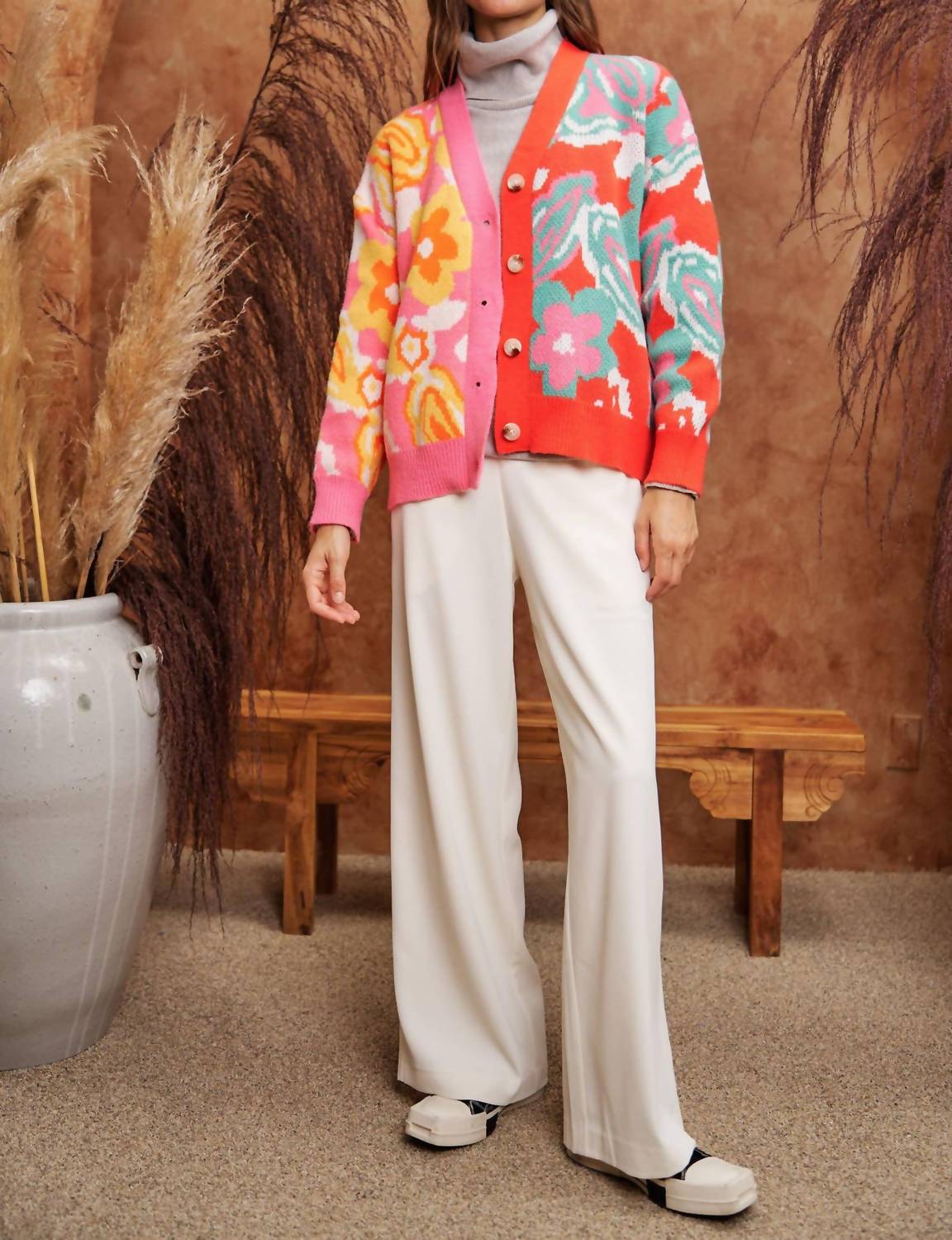 Davi & Dani - Julieanne Retro Cardigan
