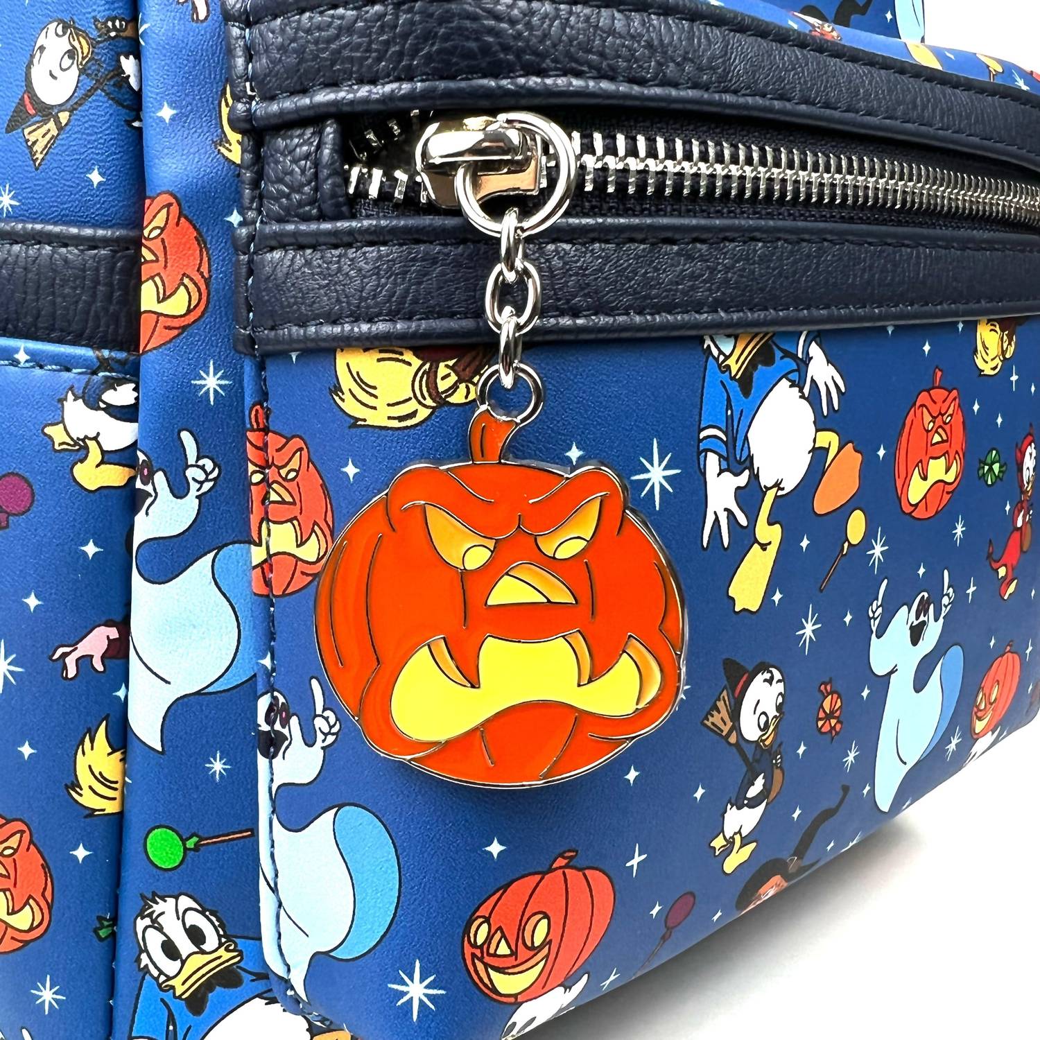 Loungefly - Disney Trick Or Treat AOP Mini Backpack