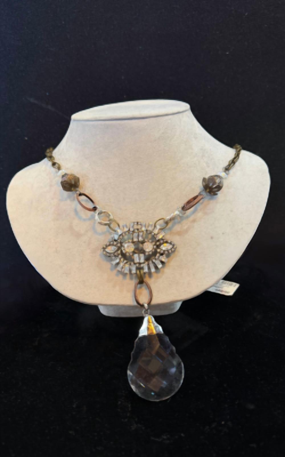 Lost & Found - Charm necklace