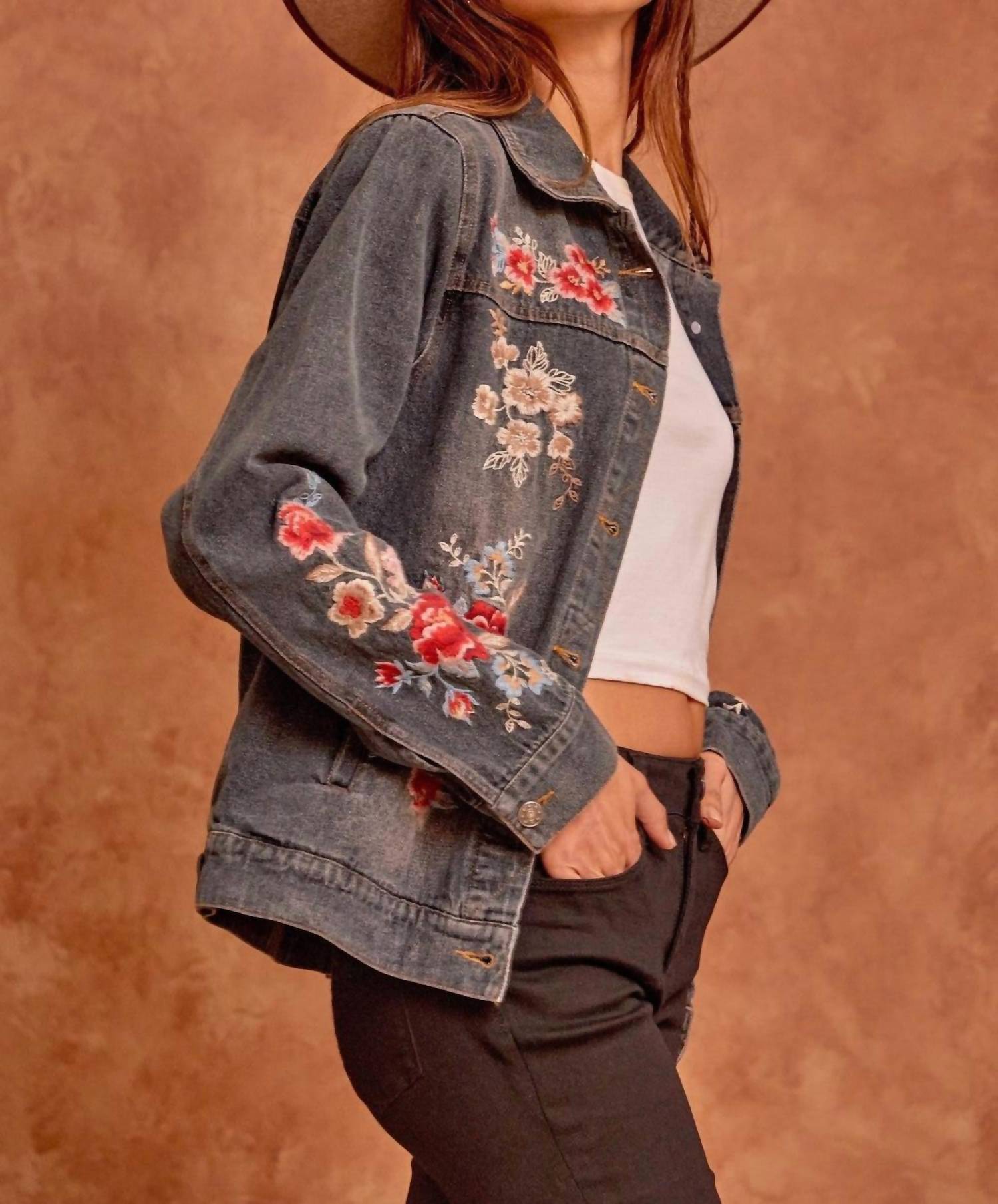 Andree By Unit - Lovely Visions Flower Embroidered Jacket