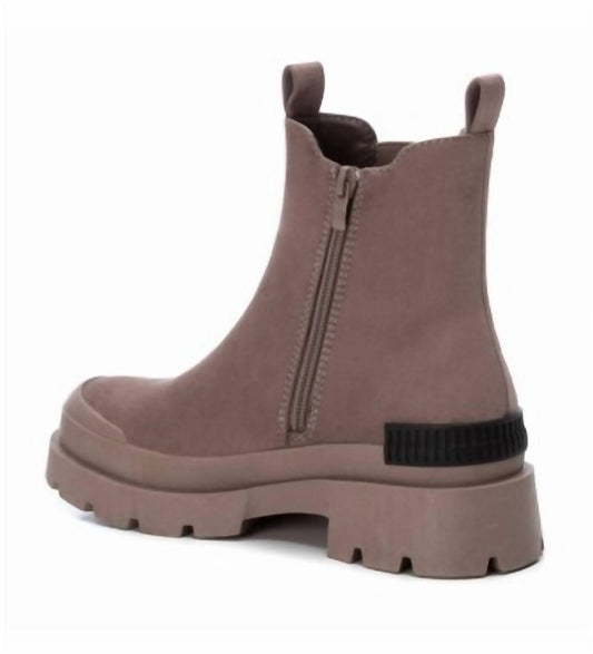 Xti - Women's Suede Ankle Booties