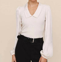 Bella Dahl Collared V-neck Top in winter white - women's top