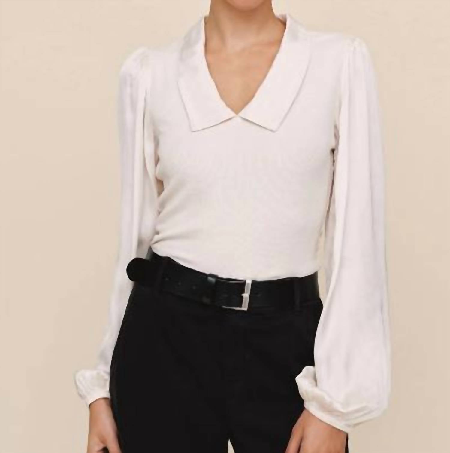 Bella Dahl Collared V-neck Top in winter white - women's top