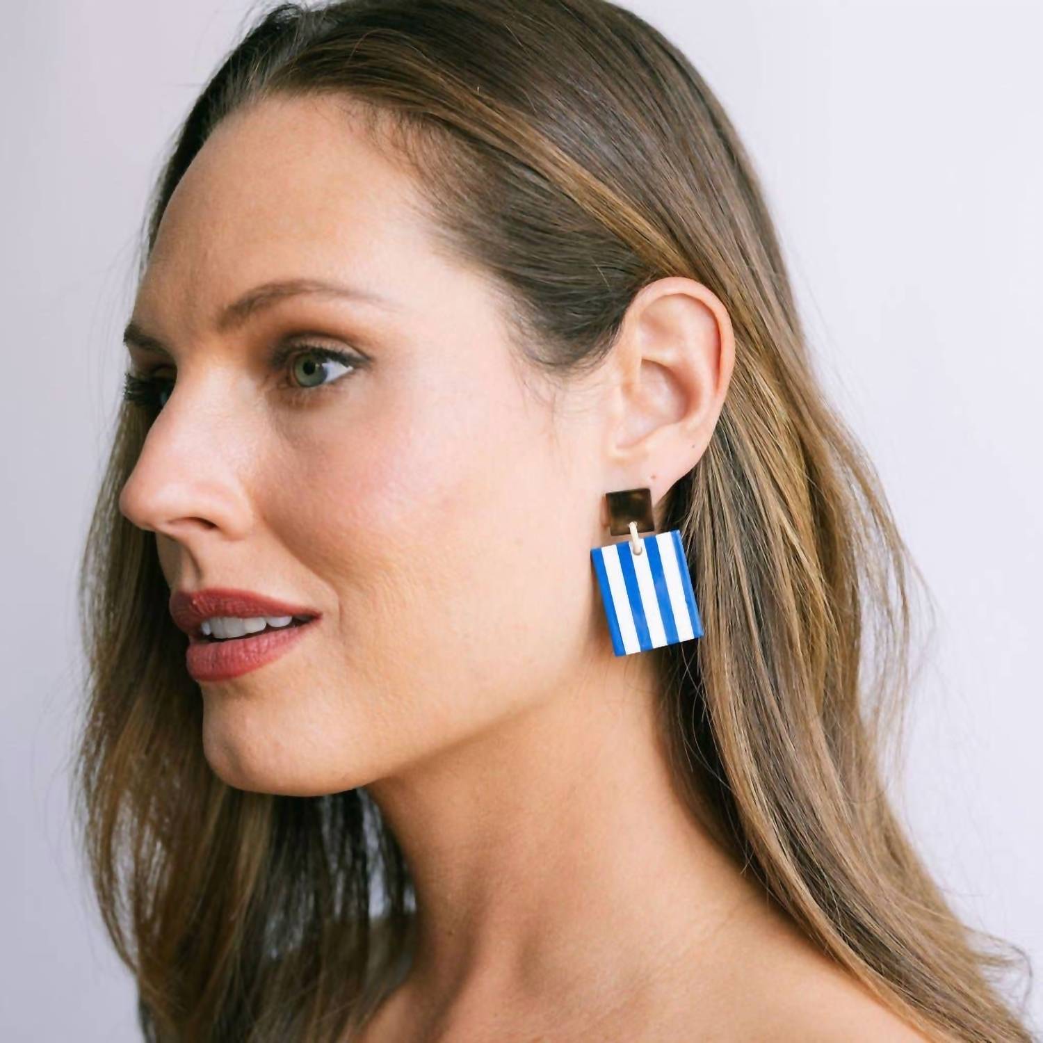 Sunshine Tienda - Women's Bermuda Block Earrings