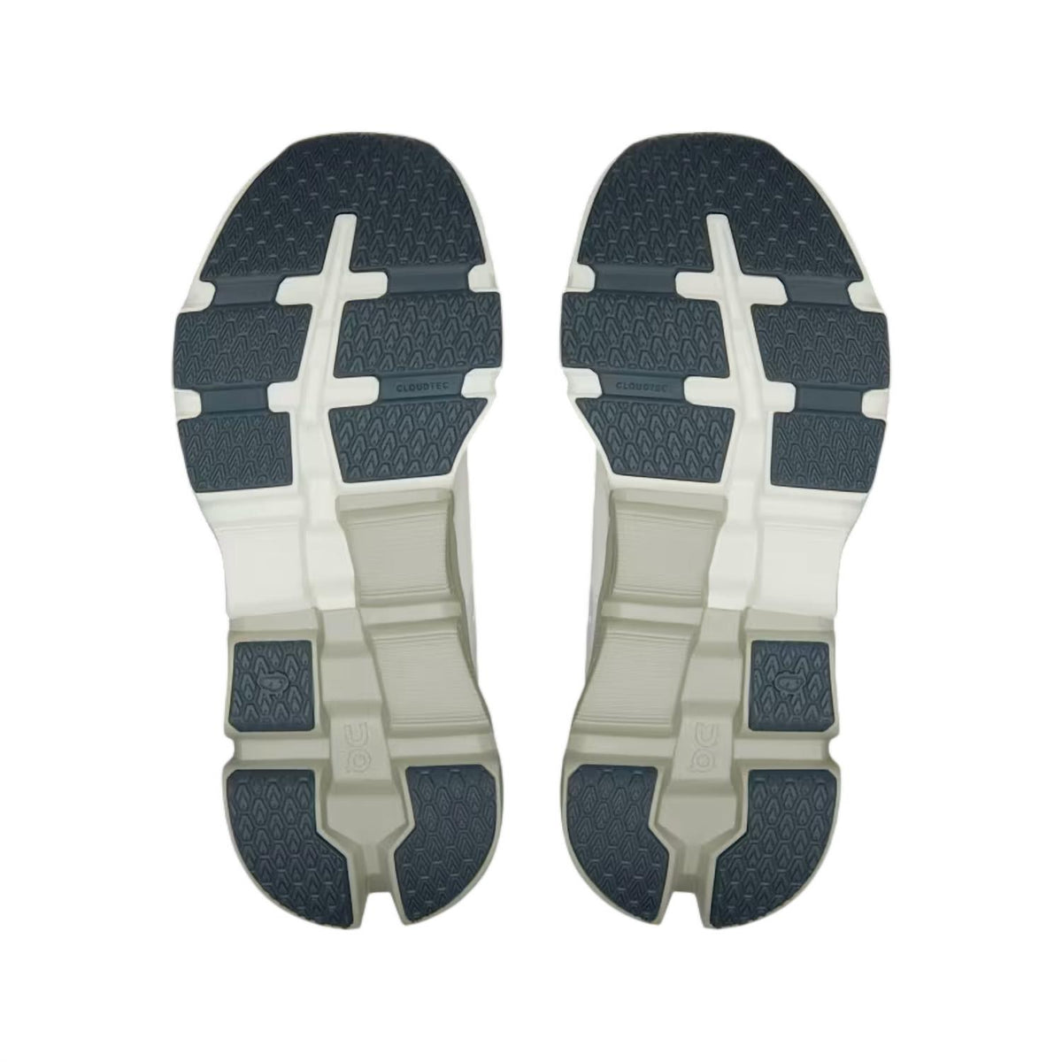 On - Women's Cloudflyer 5 Running Shoes