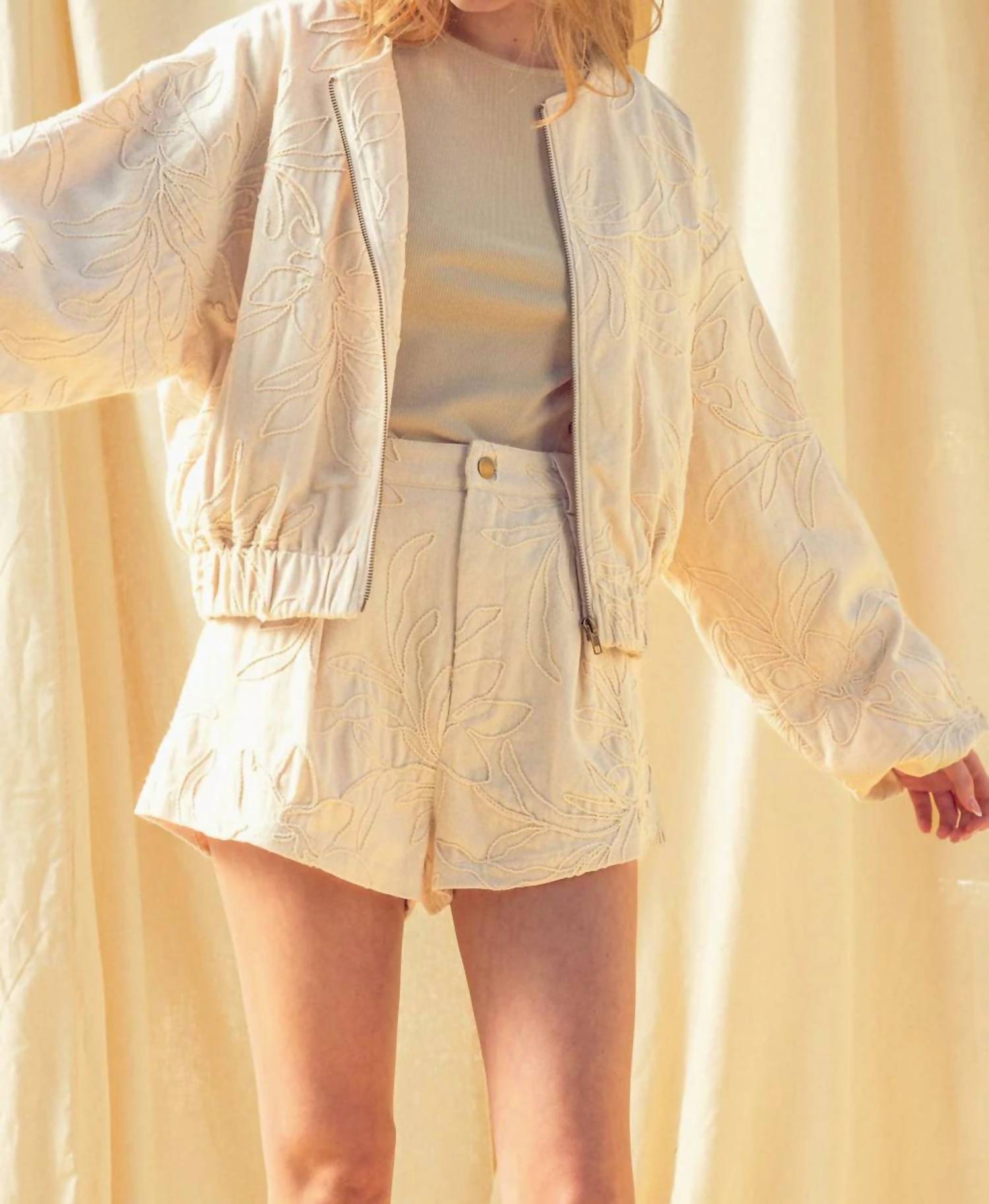Miou Muse - Floral Jacquard Zip Up Jacket