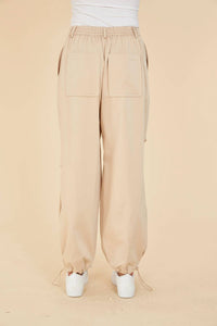 Dolce Cabo - Drawstring Ruched Knee Trousers