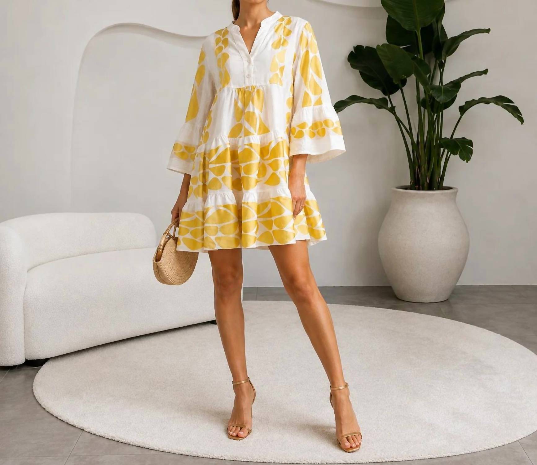 Mystery Resort - Avelia Mini Dress