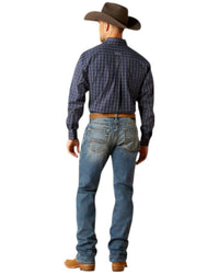 Ariat - Traditional Relaxed Buster Boot Cut Jeans
