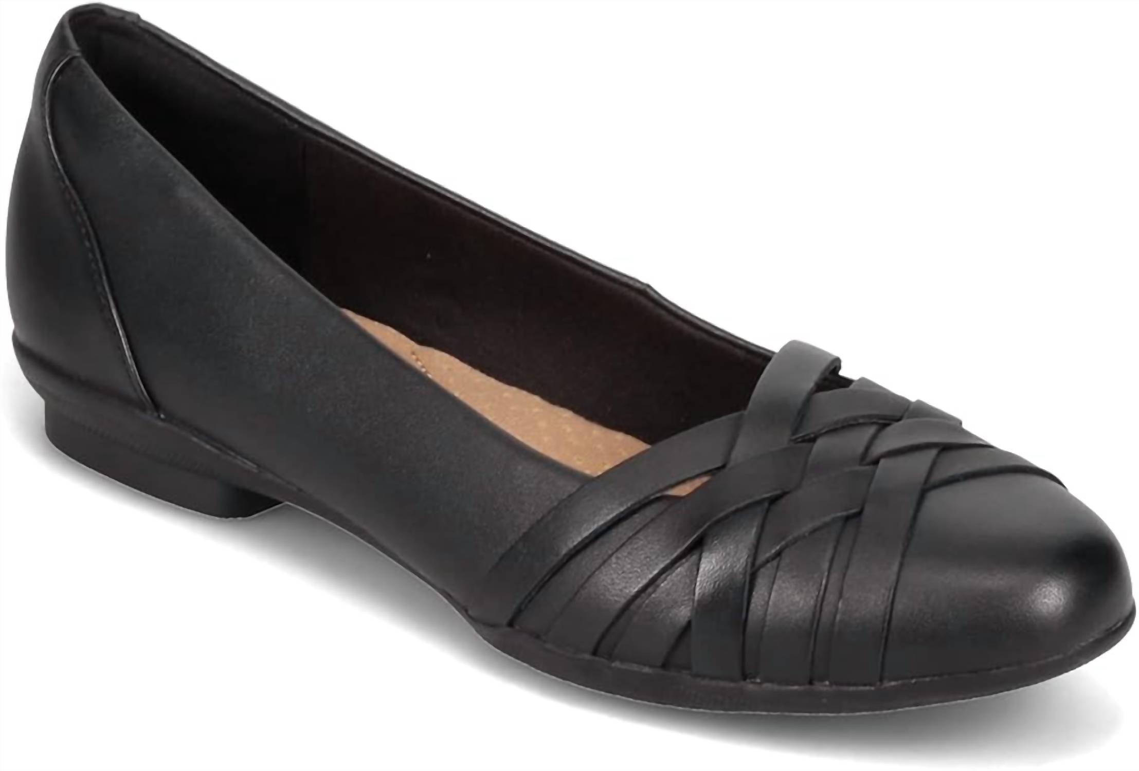 Clarks Women's Sara Clover Flat Shoe in black leather - women's flats