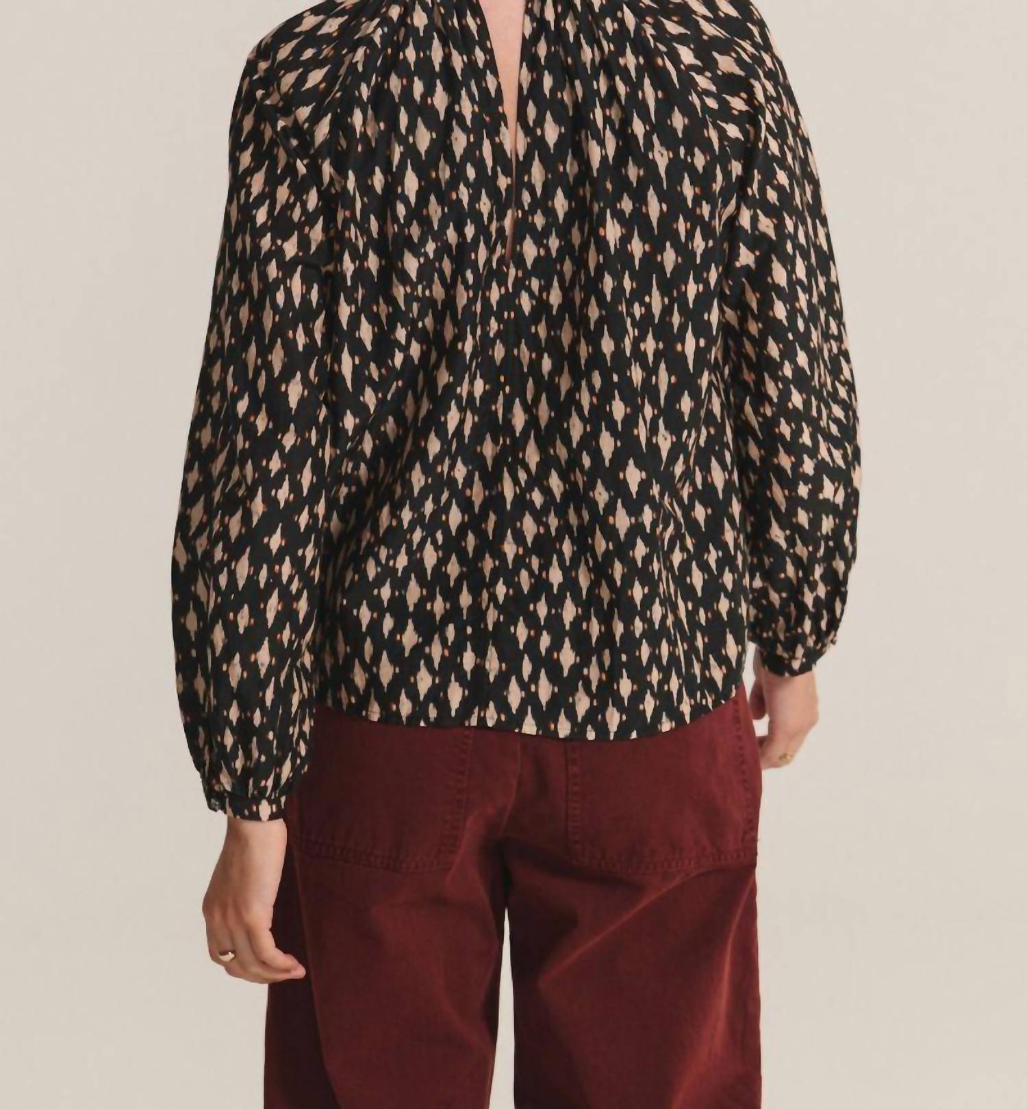 Velvet By Graham & Spencer - Malia Long Sleeve Top