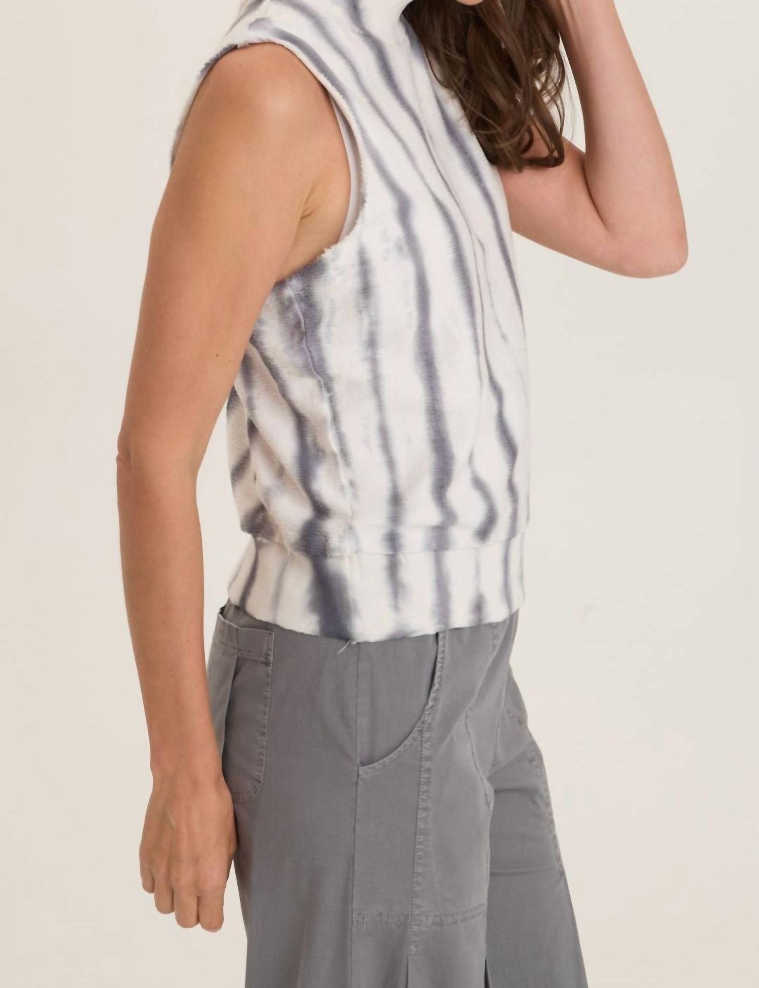 Wearables Isolde Mock Neck Top in pelagic wash mist - women's tank top - detail view