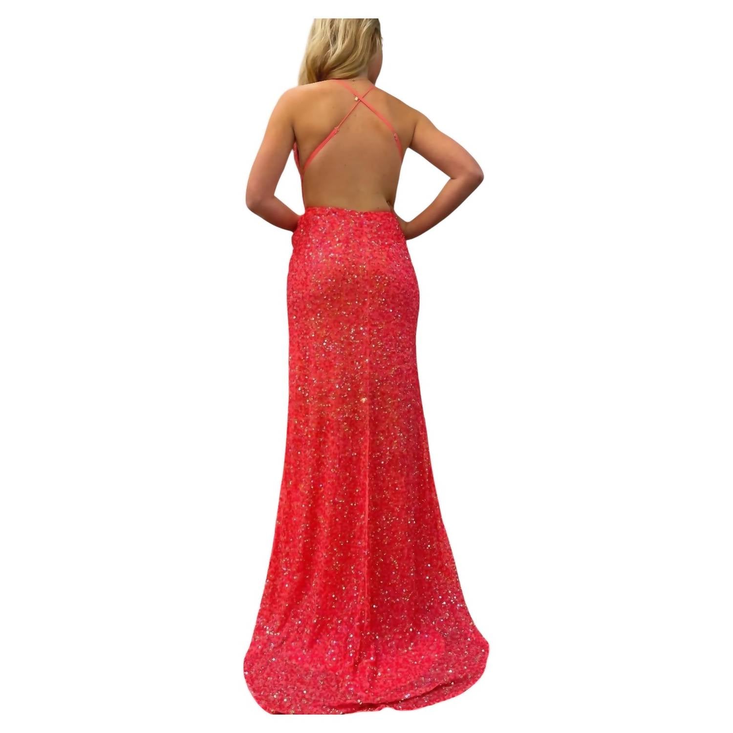 Chandalier - V Neck Backless Maxi Dress