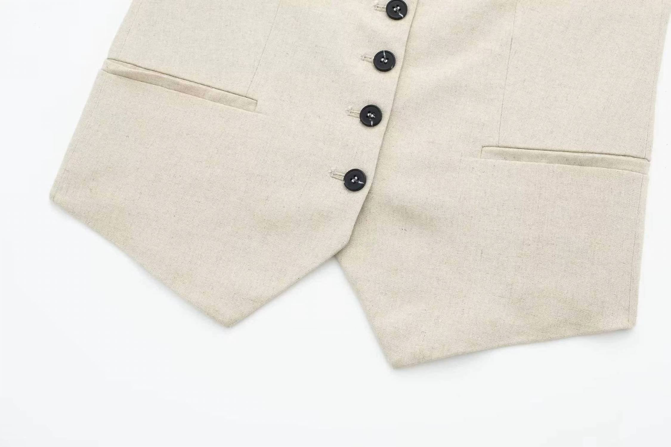 Sweetkama - Tailored V-neck Vest & Shorts Set