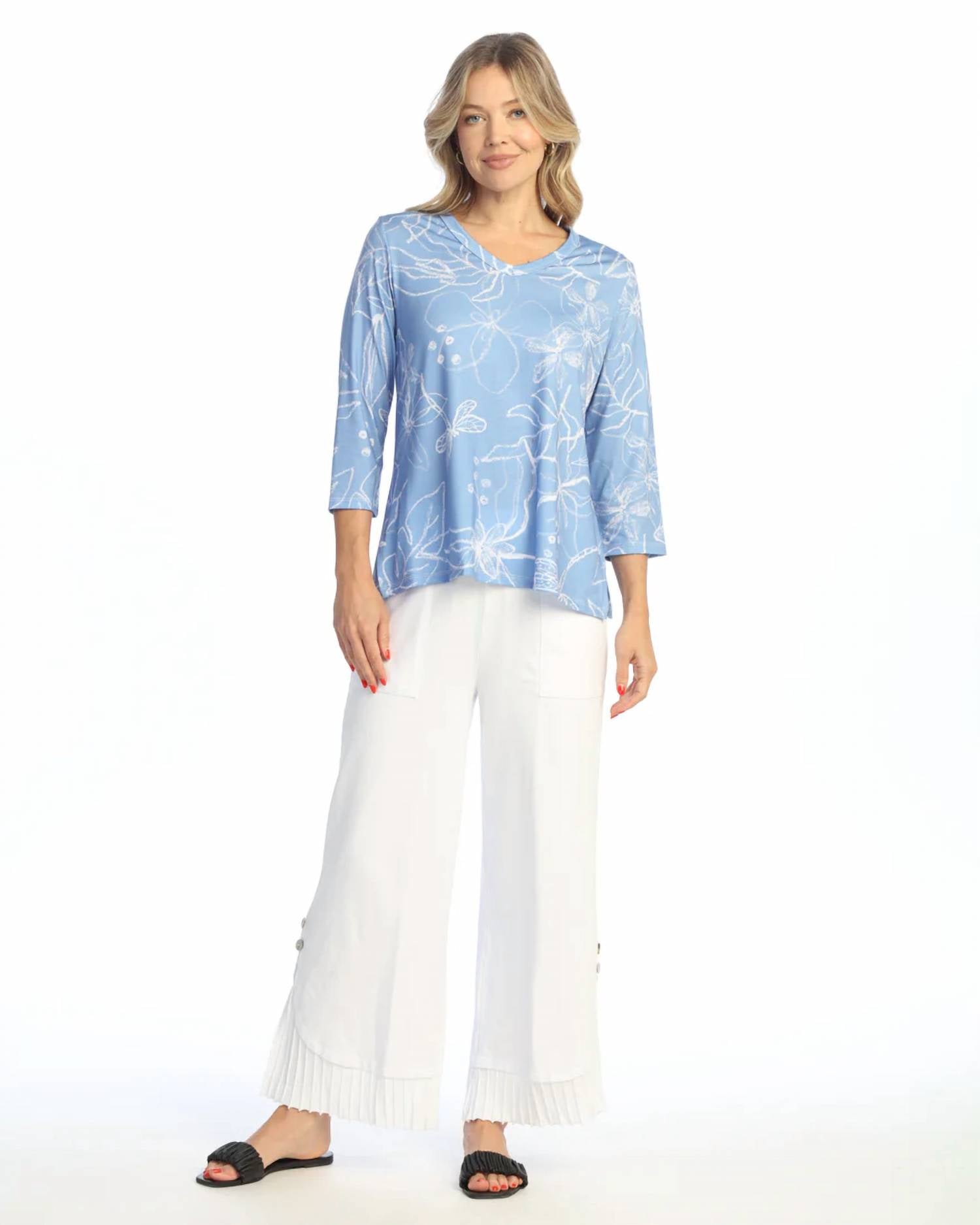 Jess & Jane - Soft Touch V-neck Top